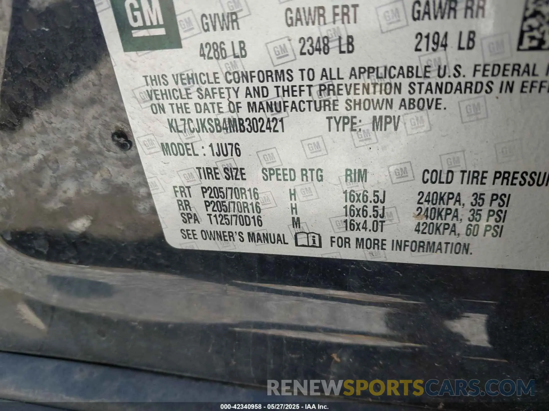 9 Photograph of a damaged car KL7CJKSB4MB302421 CHEVROLET TRAX 2021