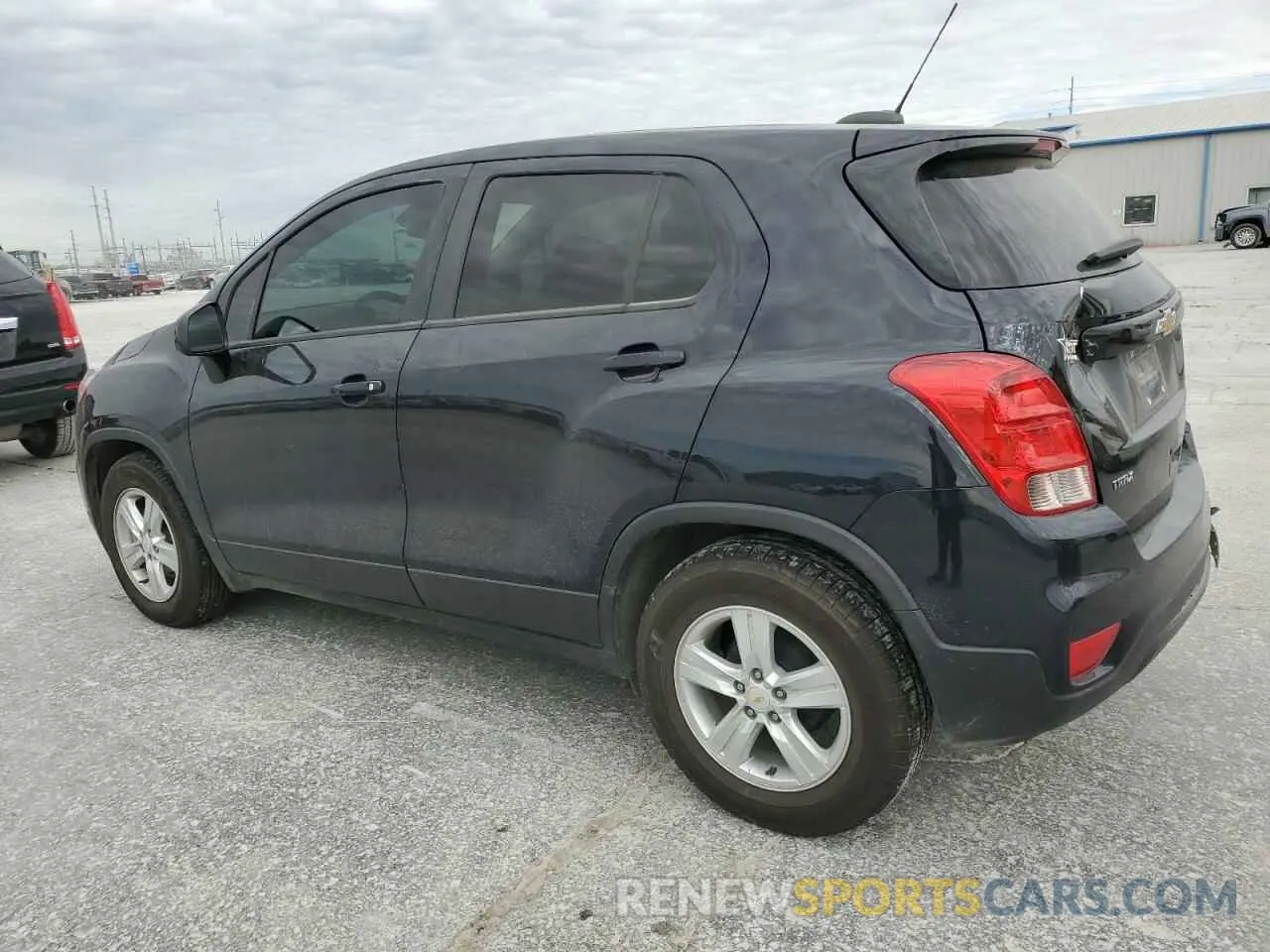 2 Photograph of a damaged car KL7CJKSB4MB339128 CHEVROLET TRAX 2021