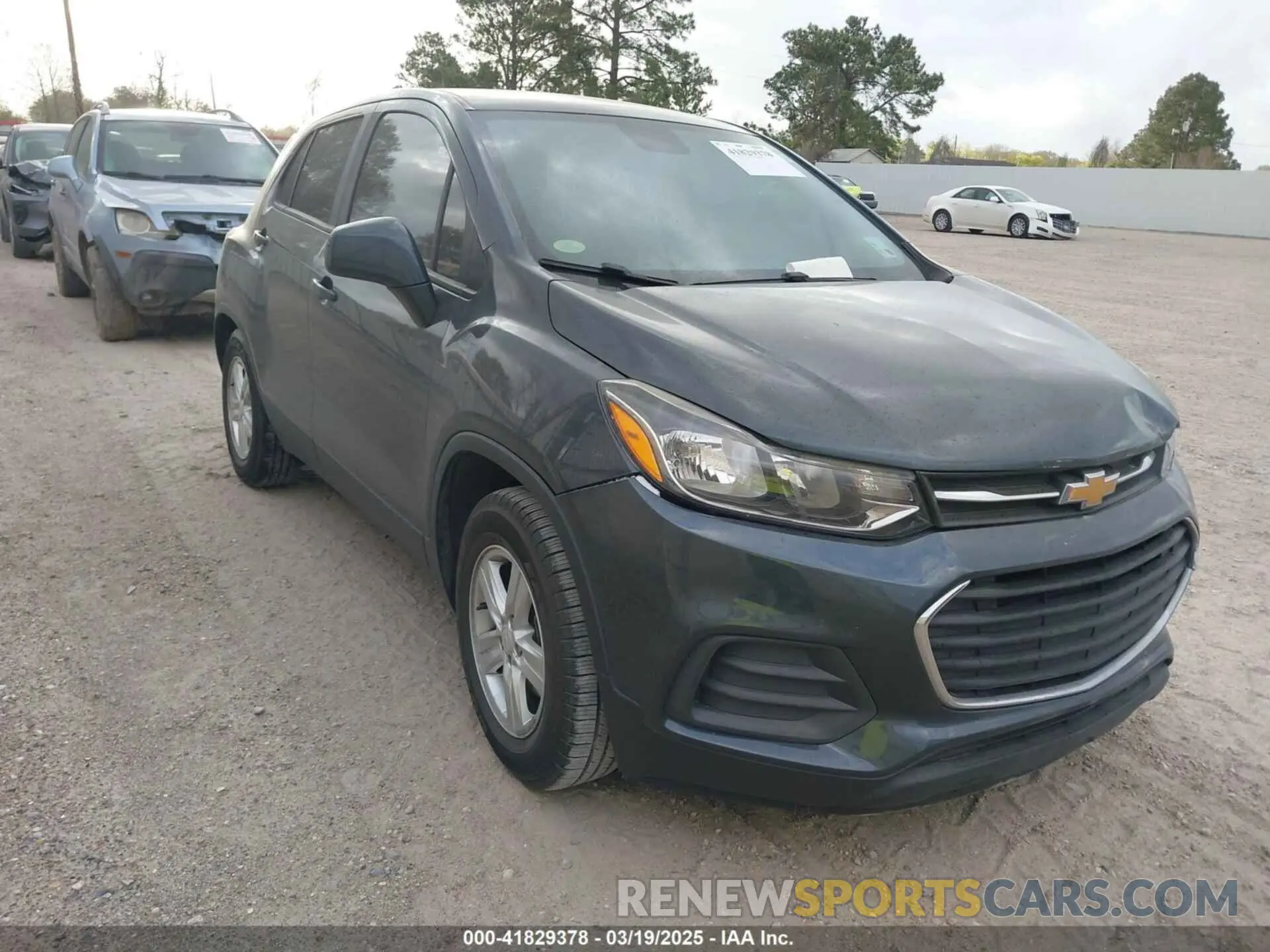1 Photograph of a damaged car KL7CJKSB5MB307997 CHEVROLET TRAX 2021