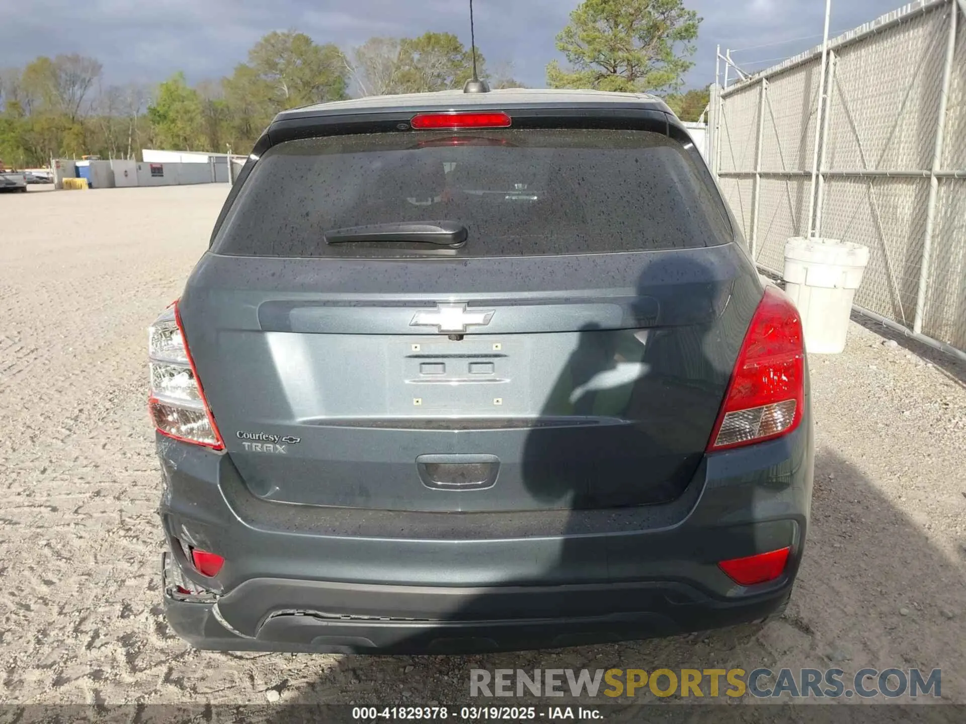 16 Photograph of a damaged car KL7CJKSB5MB307997 CHEVROLET TRAX 2021