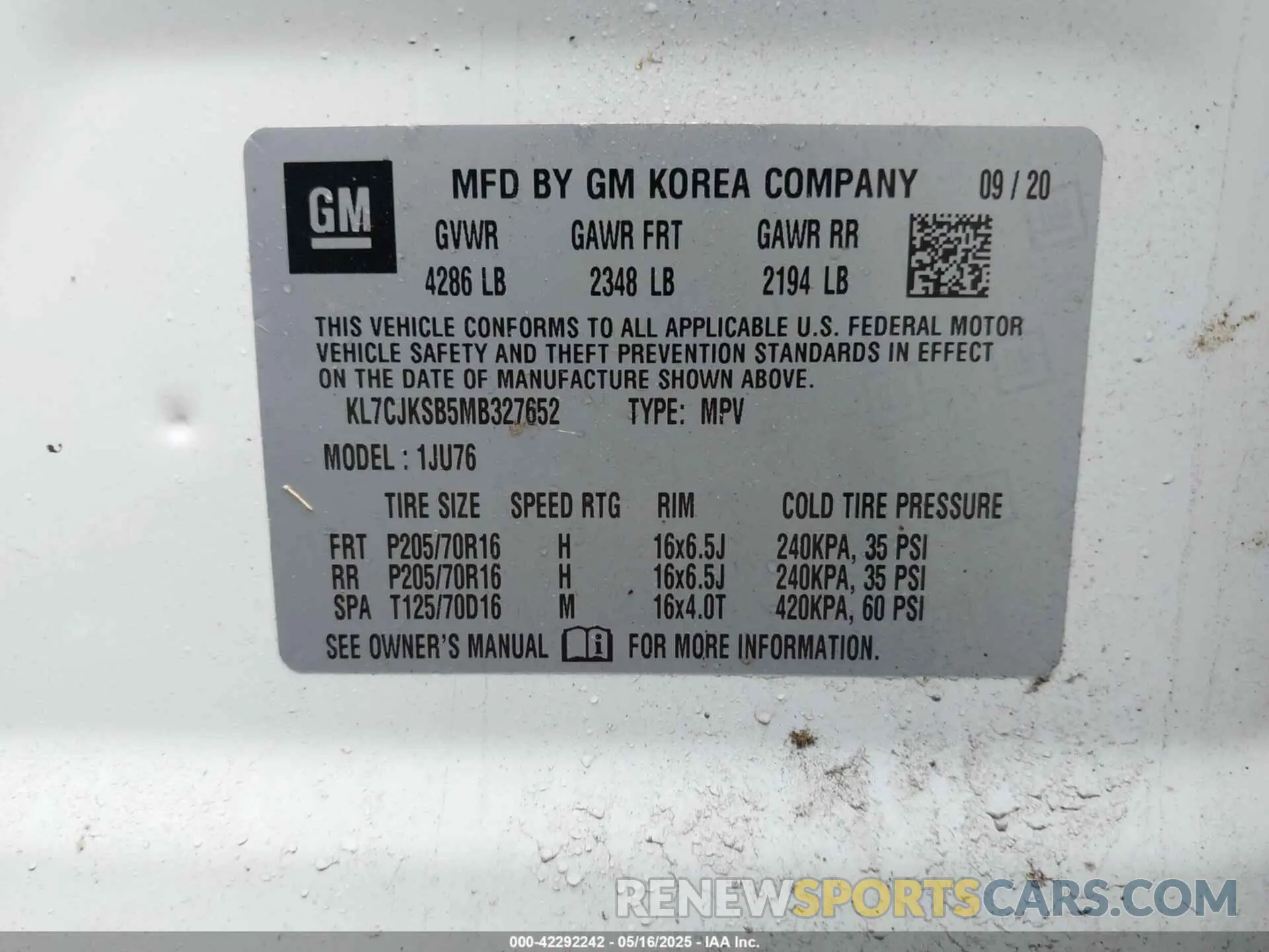 9 Photograph of a damaged car KL7CJKSB5MB327652 CHEVROLET TRAX 2021