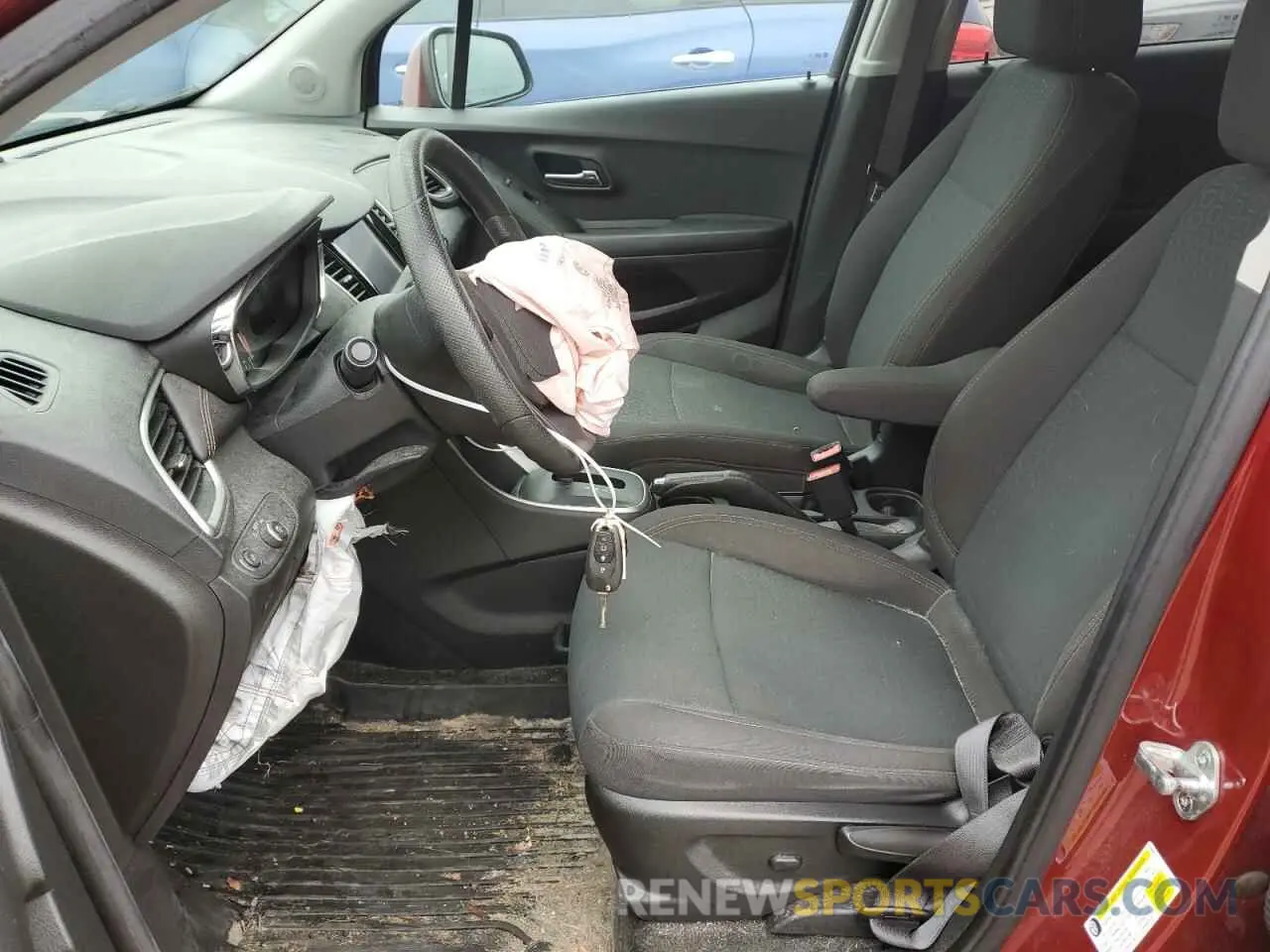 7 Photograph of a damaged car KL7CJKSB5MB327988 CHEVROLET TRAX 2021