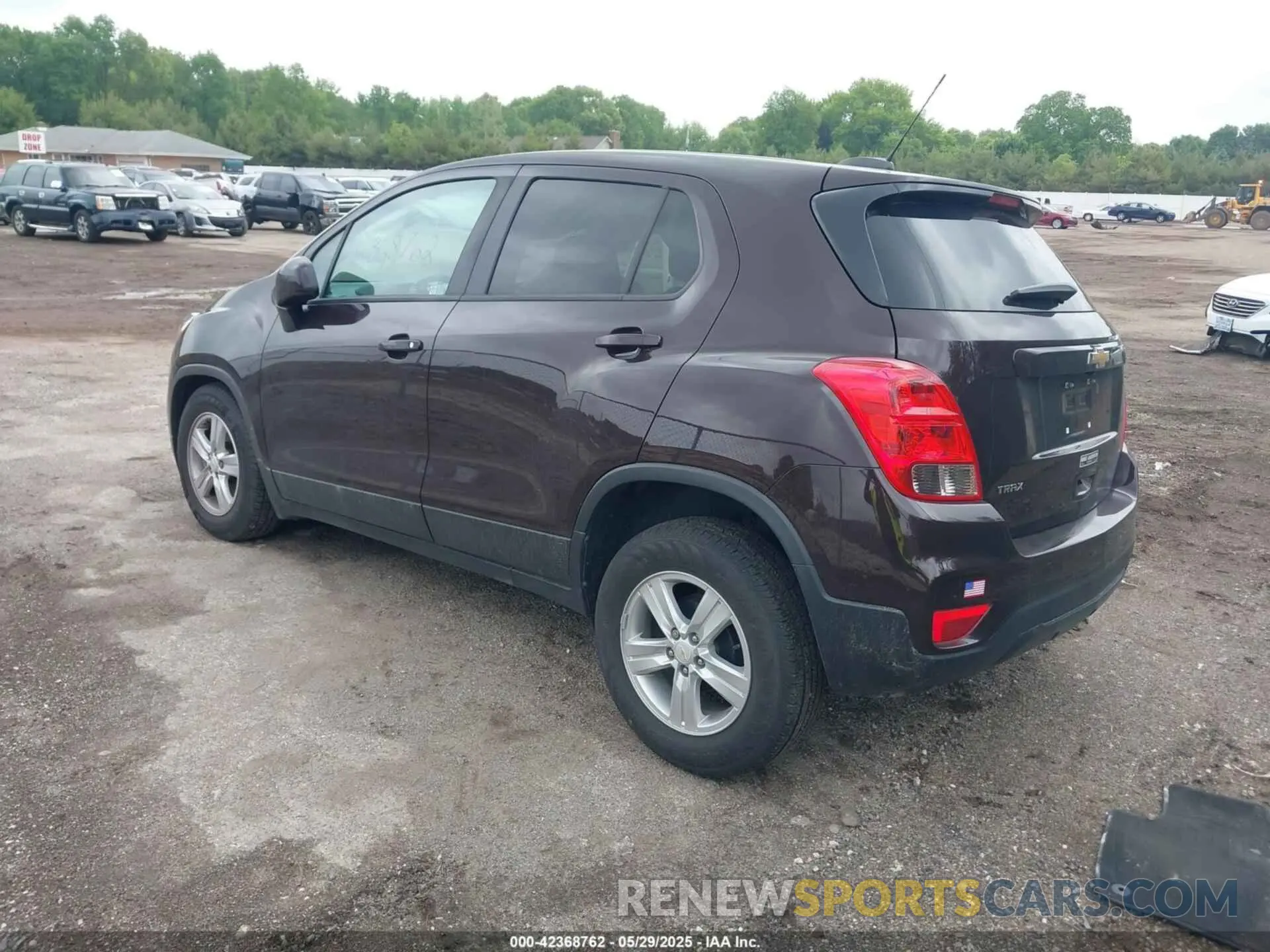 3 Photograph of a damaged car KL7CJKSB5MB332060 CHEVROLET TRAX 2021