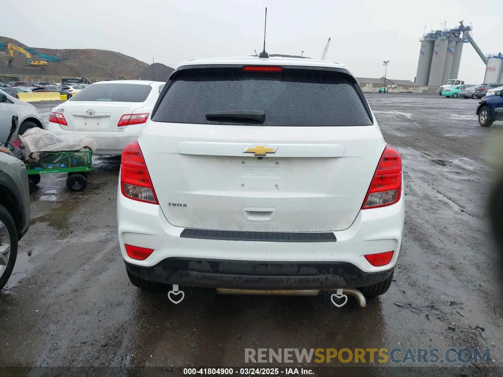 16 Photograph of a damaged car KL7CJKSB6MB312108 CHEVROLET TRAX 2021
