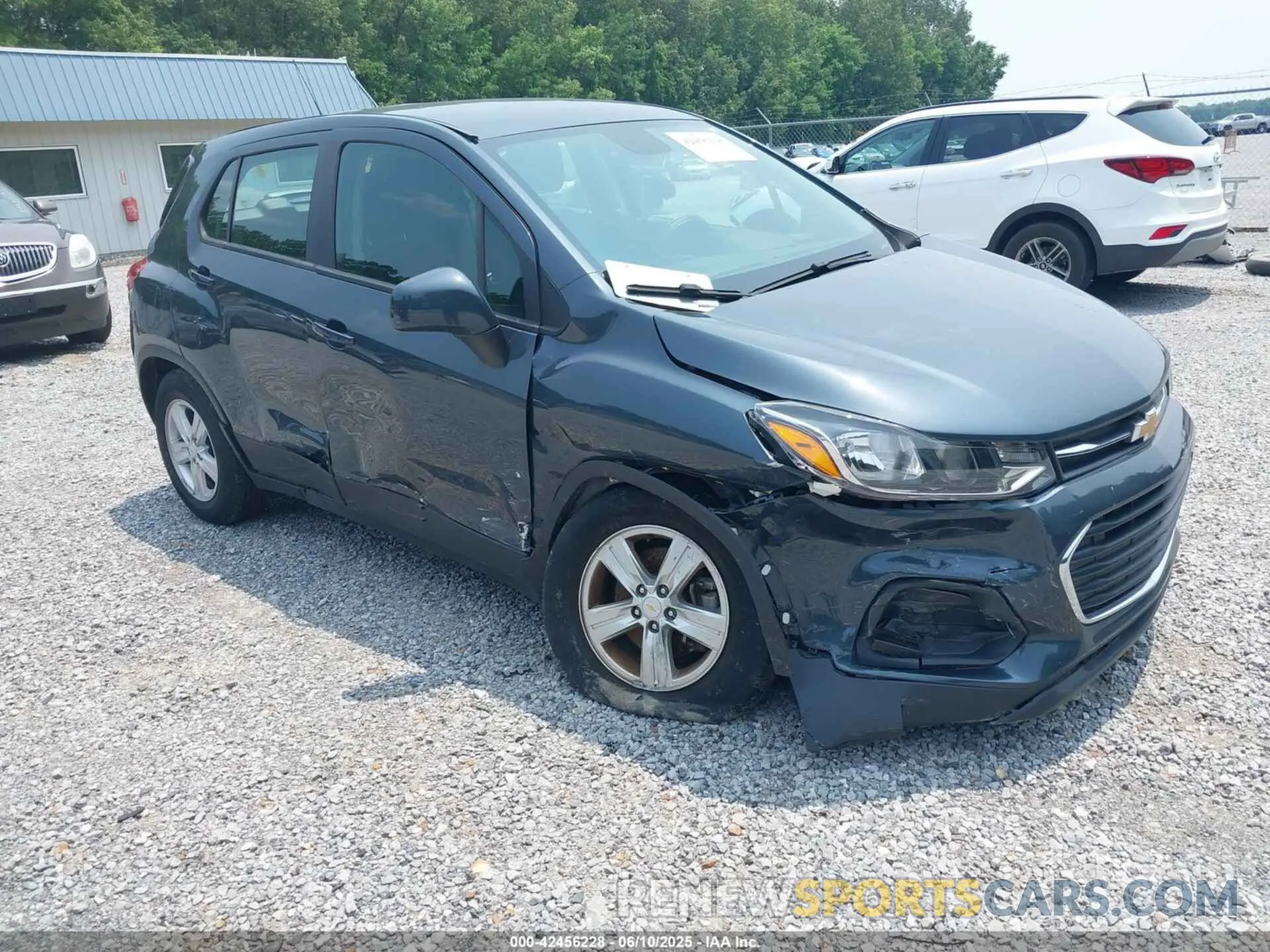 1 Photograph of a damaged car KL7CJKSB7MB307760 CHEVROLET TRAX 2021
