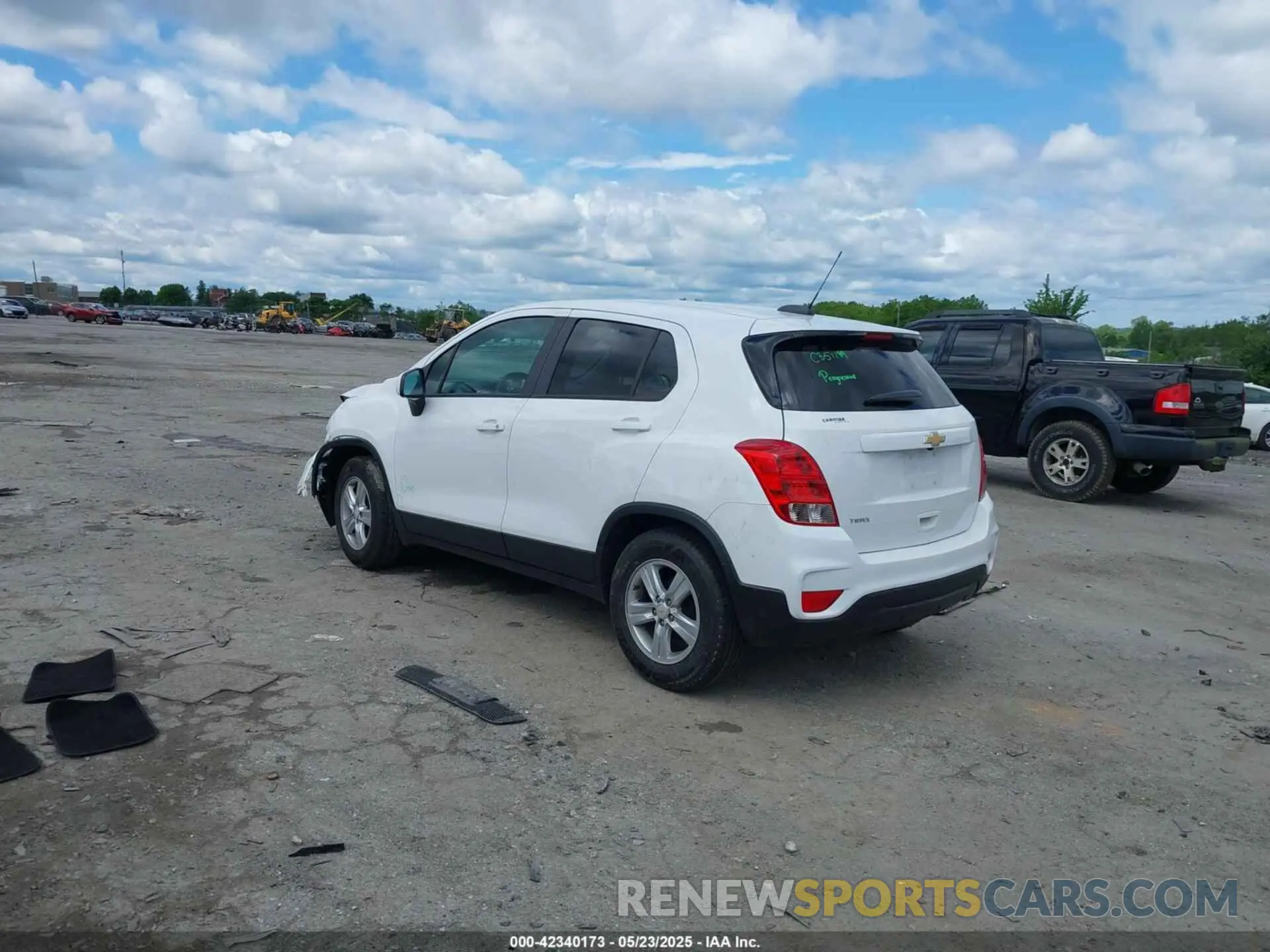 3 Photograph of a damaged car KL7CJKSB8MB302437 CHEVROLET TRAX 2021