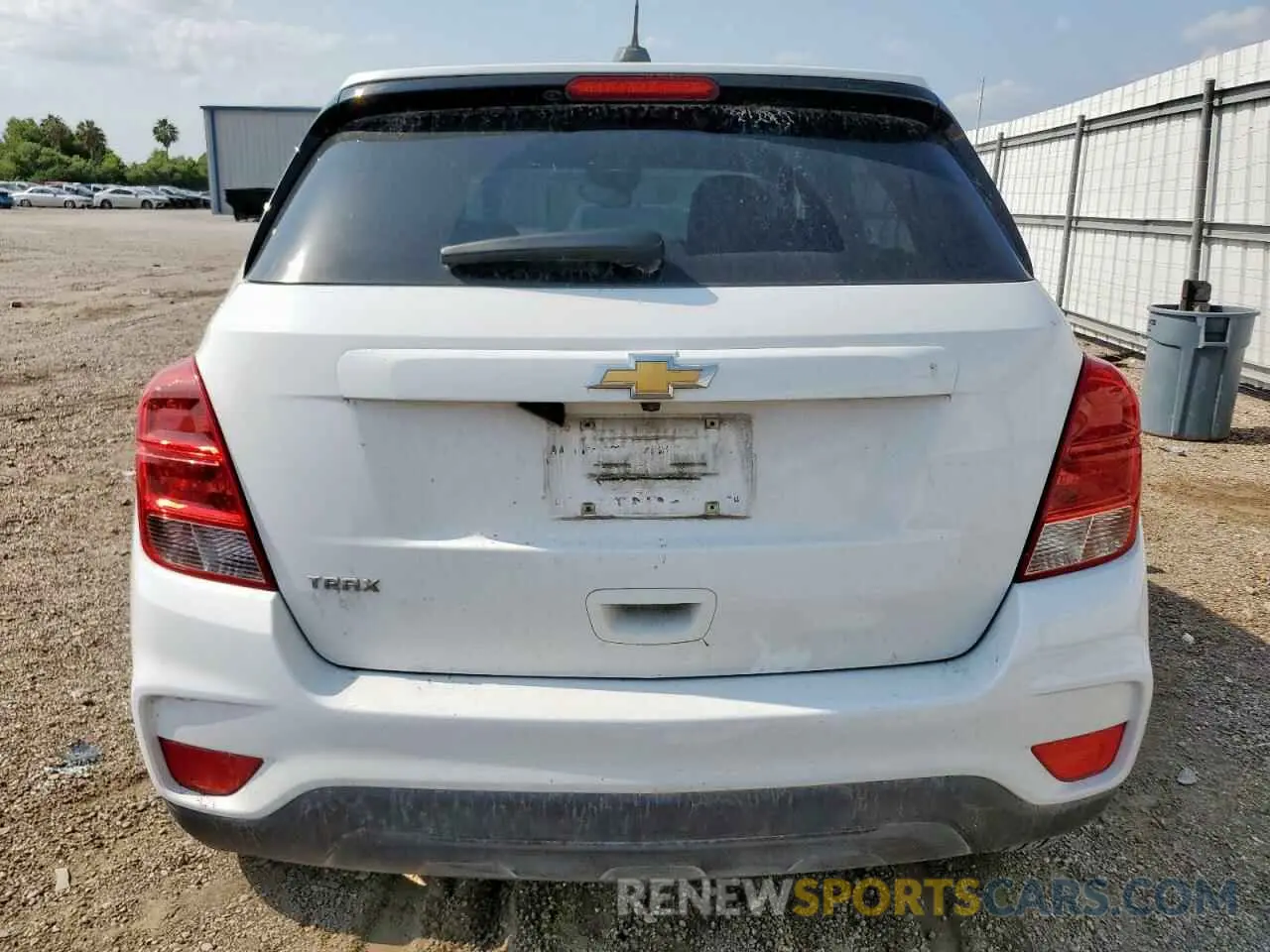 6 Photograph of a damaged car KL7CJKSB8MB302888 CHEVROLET TRAX 2021