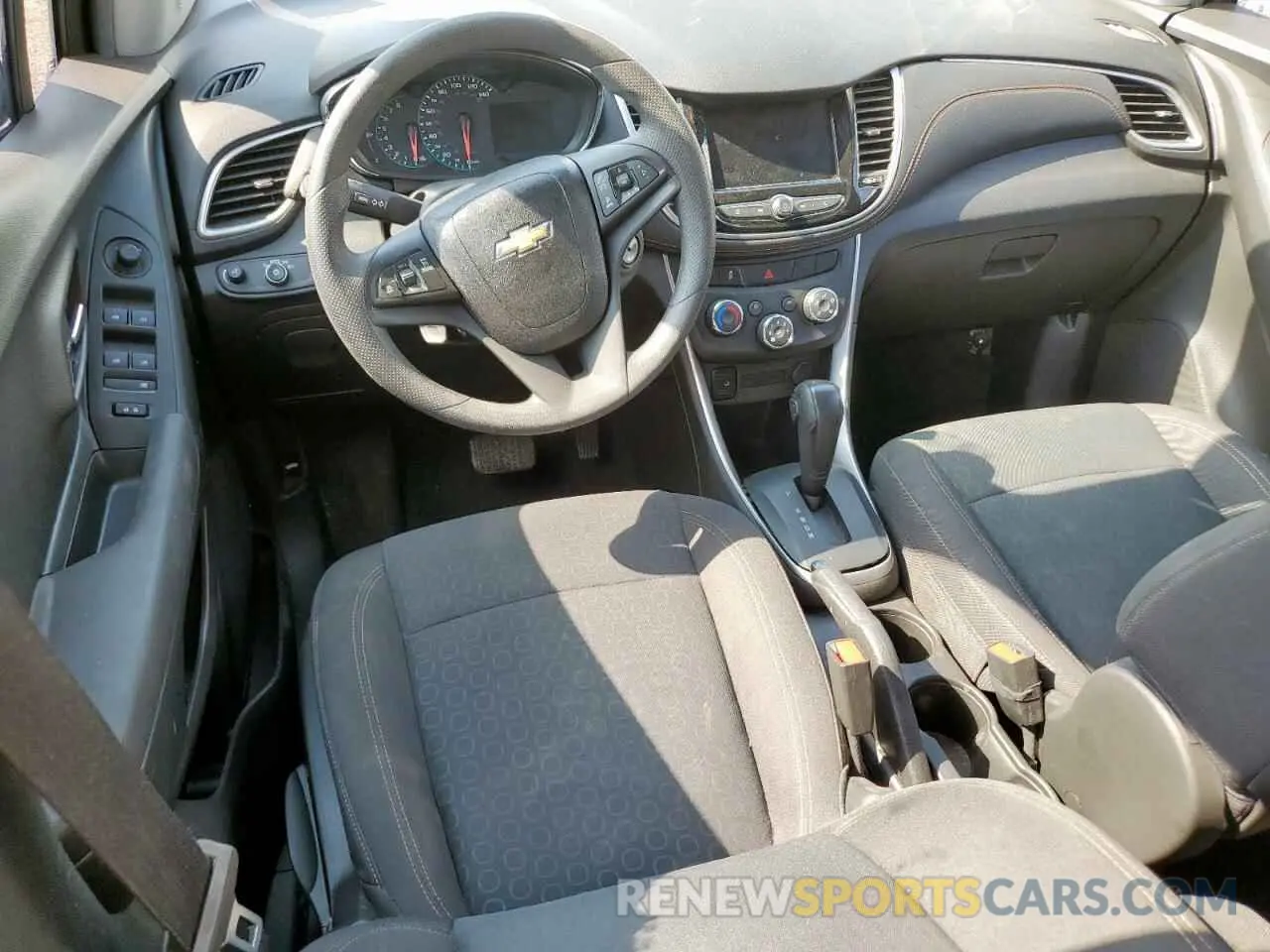 8 Photograph of a damaged car KL7CJKSB8MB302888 CHEVROLET TRAX 2021