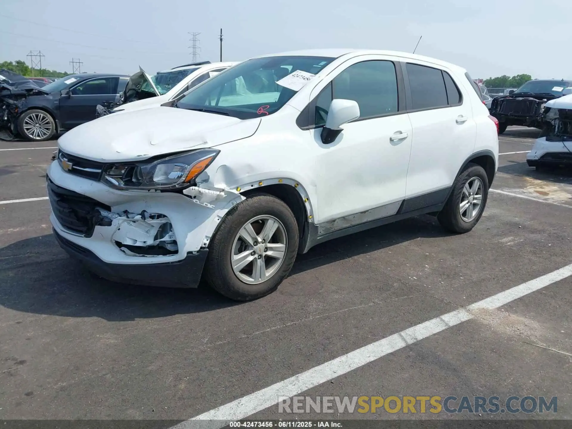 2 Photograph of a damaged car KL7CJKSB8MB332909 CHEVROLET TRAX 2021