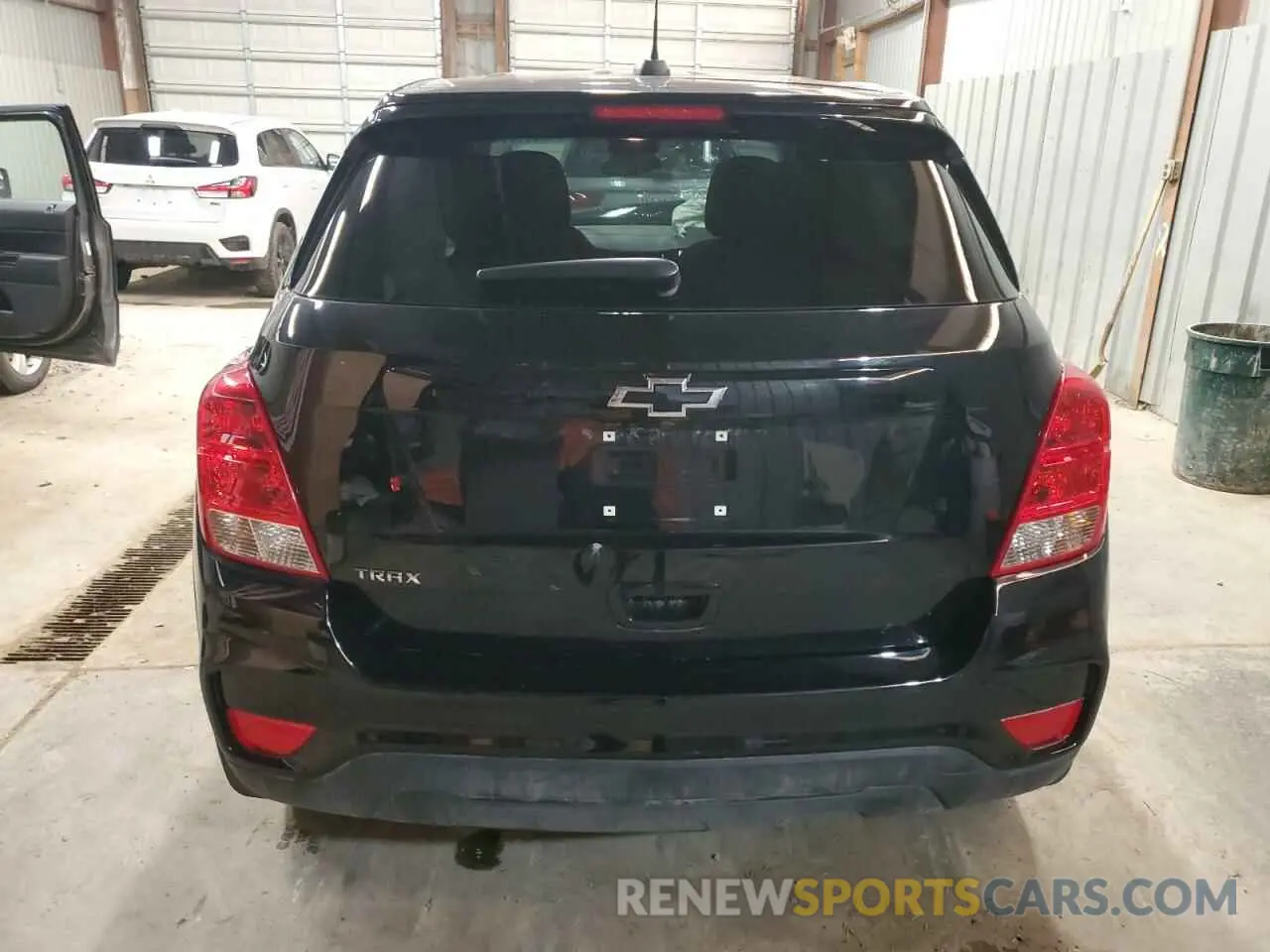 6 Photograph of a damaged car KL7CJKSB9MB322521 CHEVROLET TRAX 2021