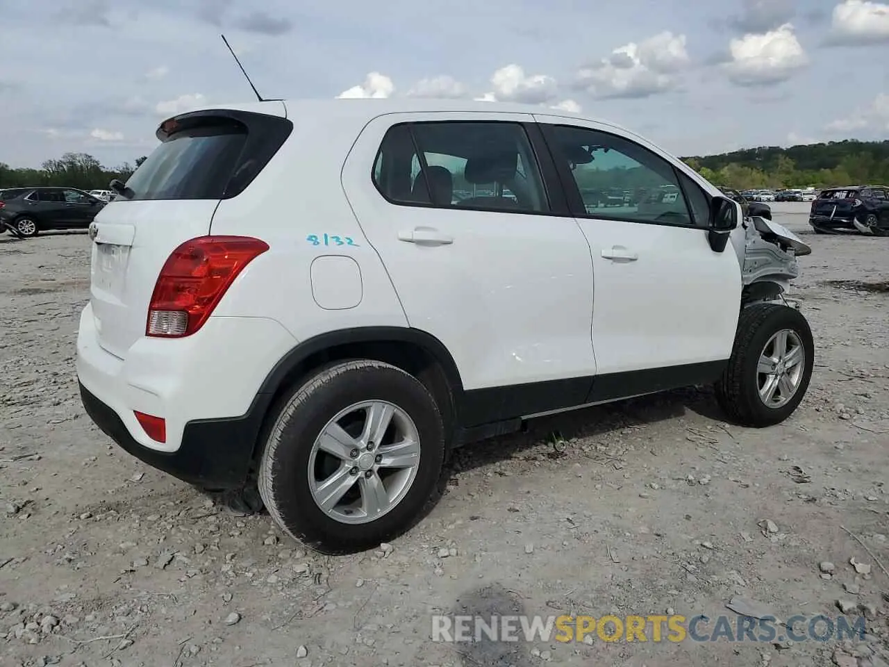3 Photograph of a damaged car KL7CJKSM4MB364791 CHEVROLET TRAX 2021