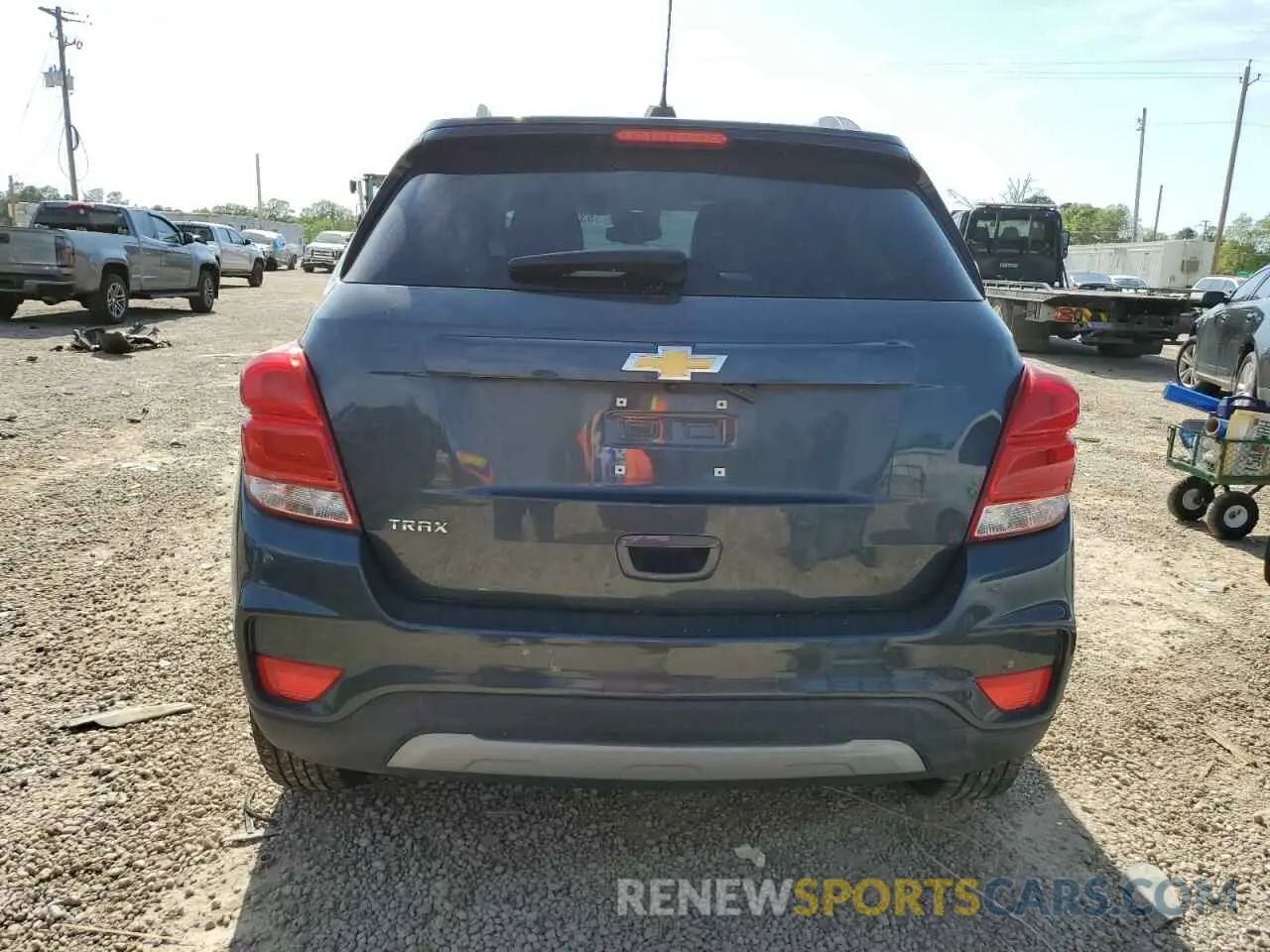 6 Photograph of a damaged car KL7CJLSB0MB329962 CHEVROLET TRAX 2021