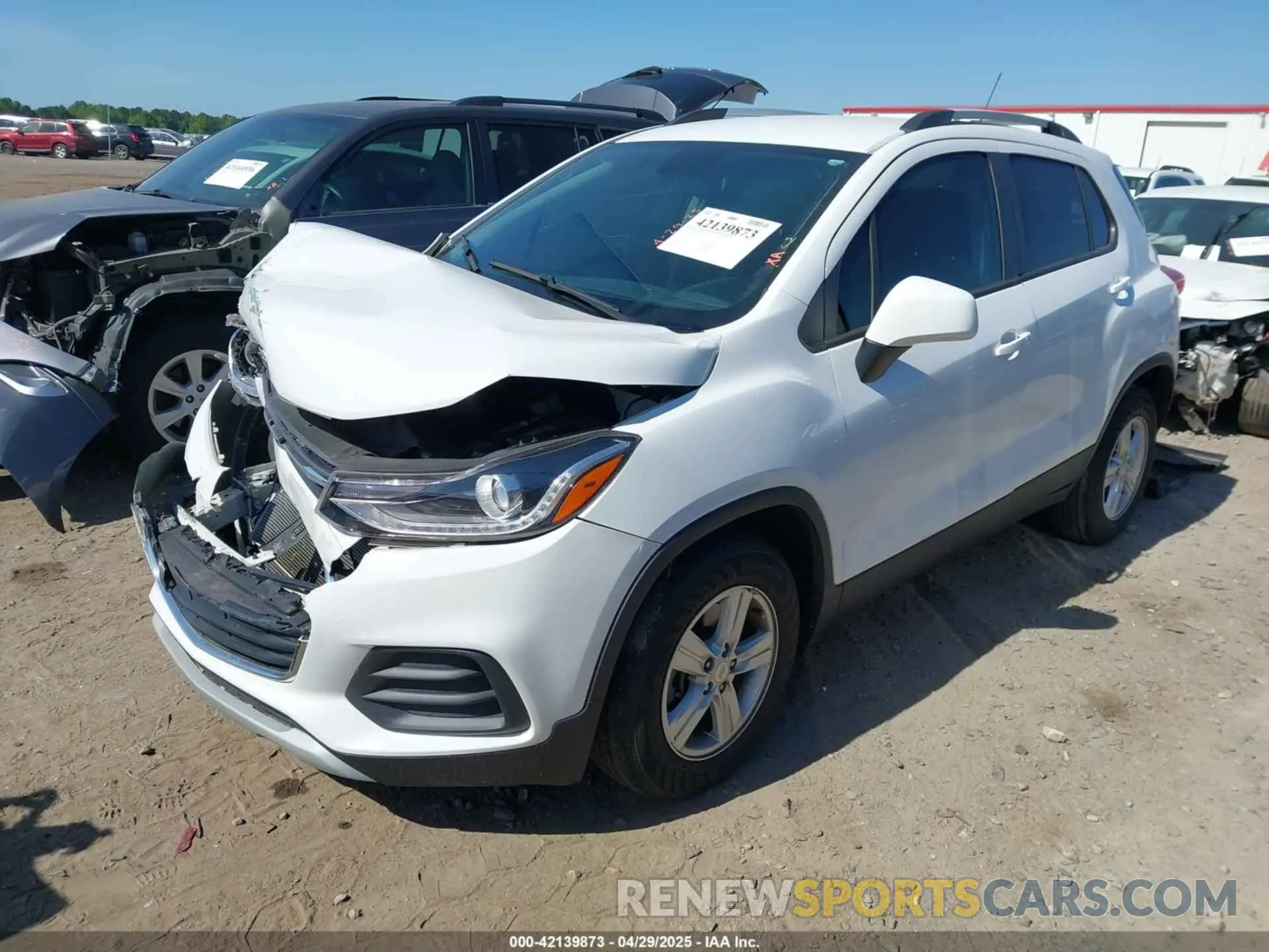 2 Photograph of a damaged car KL7CJLSB1MB312023 CHEVROLET TRAX 2021