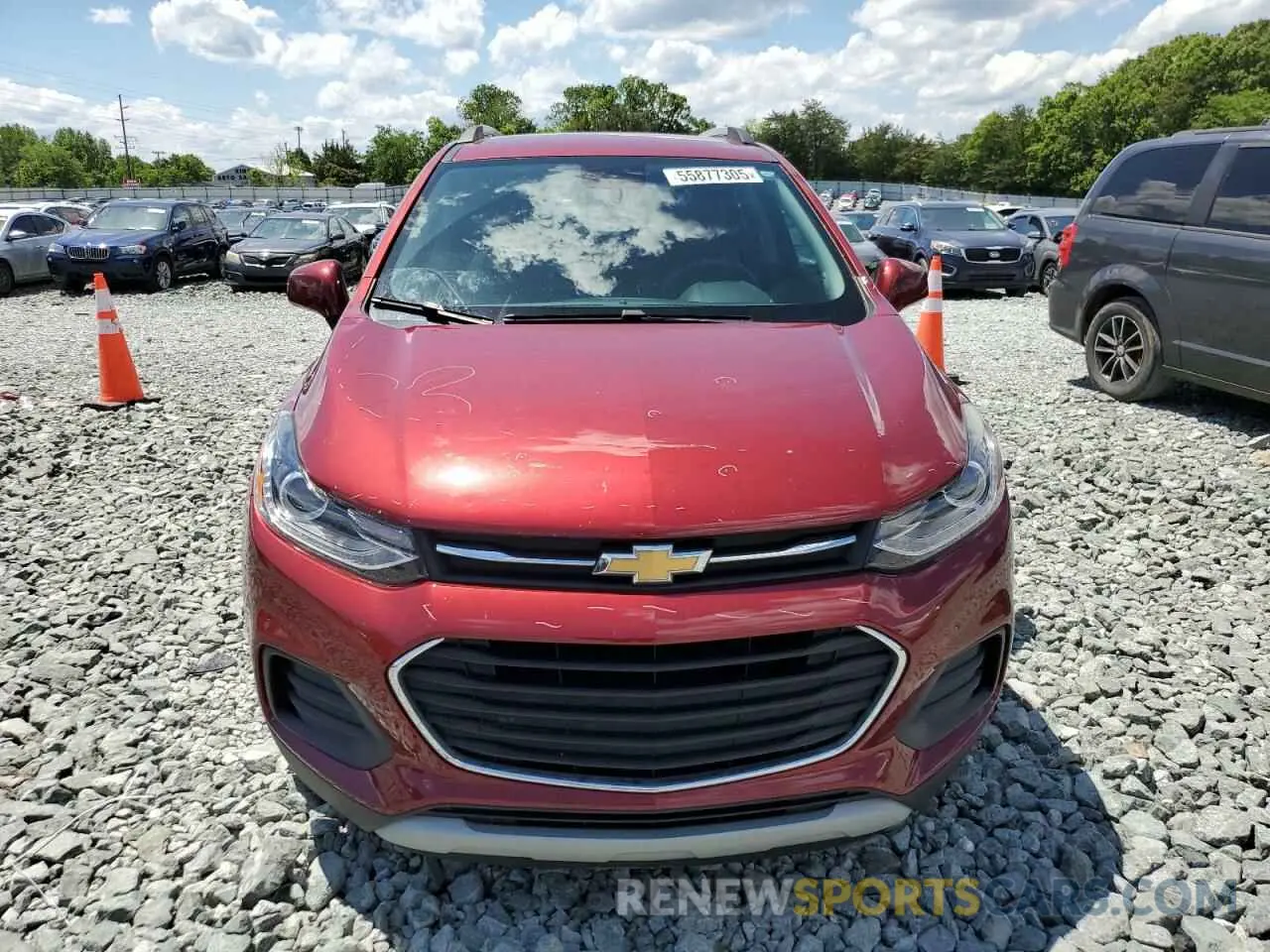 5 Photograph of a damaged car KL7CJLSB1MB312619 CHEVROLET TRAX 2021