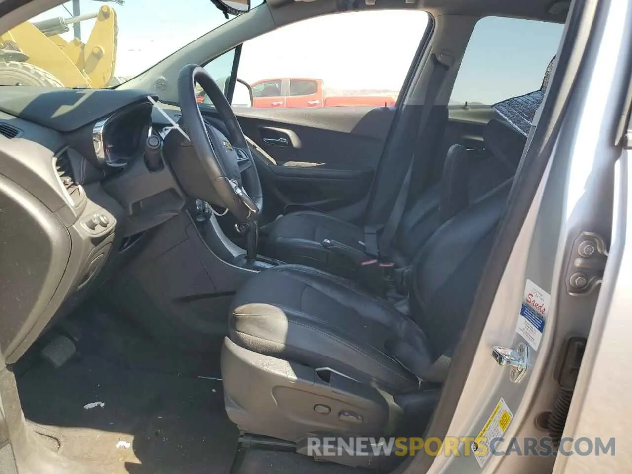 7 Photograph of a damaged car KL7CJLSB1MB342509 CHEVROLET TRAX 2021