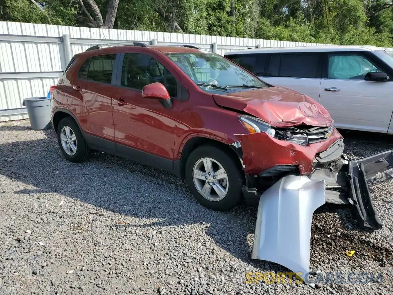 4 Photograph of a damaged car KL7CJLSB2MB315366 CHEVROLET TRAX 2021