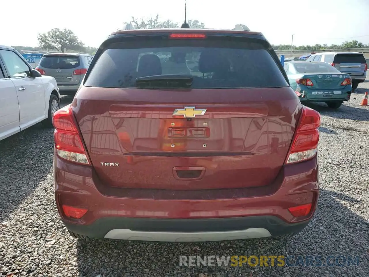 6 Photograph of a damaged car KL7CJLSB2MB315366 CHEVROLET TRAX 2021