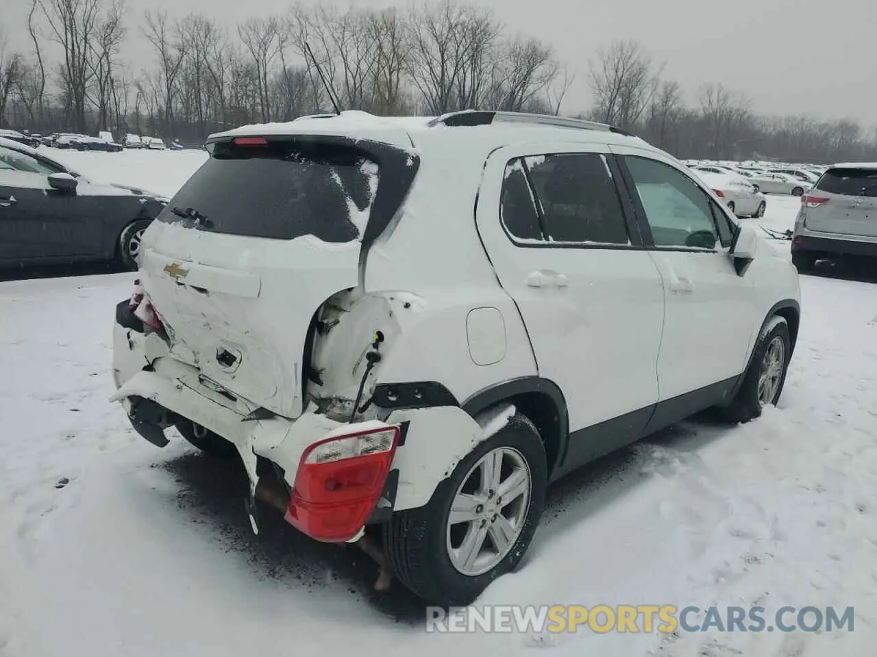 3 Photograph of a damaged car KL7CJLSB2MB326433 CHEVROLET TRAX 2021