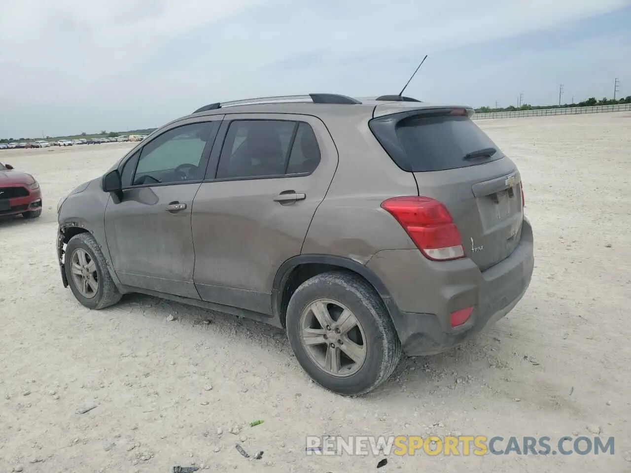 2 Photograph of a damaged car KL7CJLSB3MB306708 CHEVROLET TRAX 2021