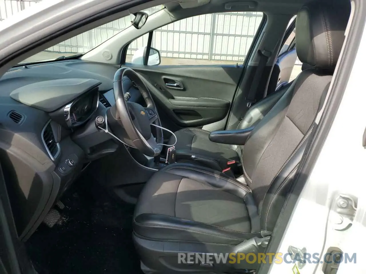 7 Photograph of a damaged car KL7CJLSB3MB314887 CHEVROLET TRAX 2021