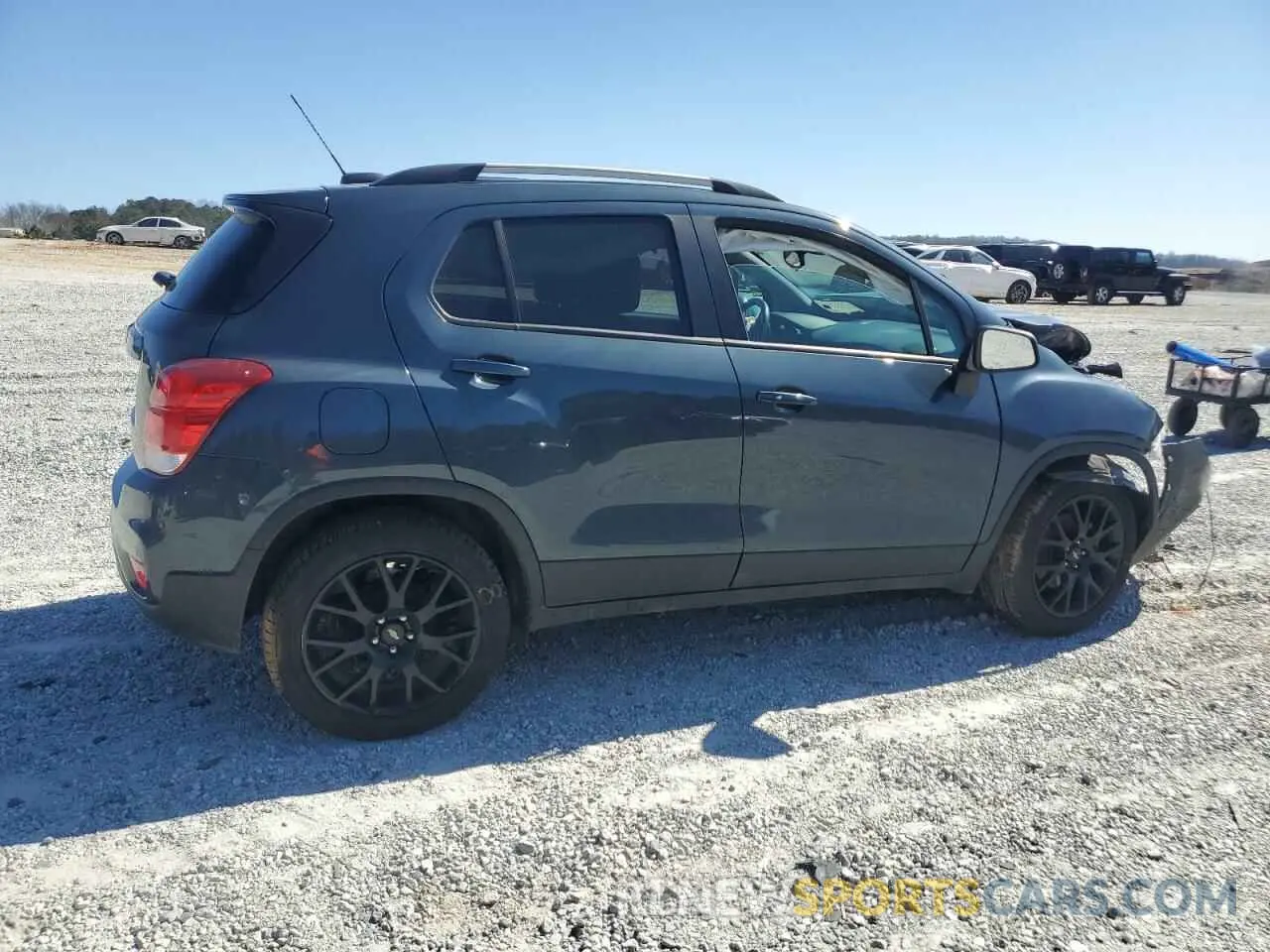 3 Photograph of a damaged car KL7CJLSB3MB323105 CHEVROLET TRAX 2021