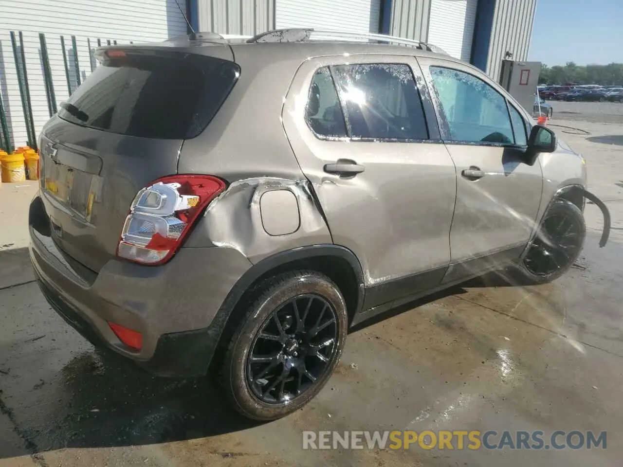 3 Photograph of a damaged car KL7CJLSB3MB331446 CHEVROLET TRAX 2021