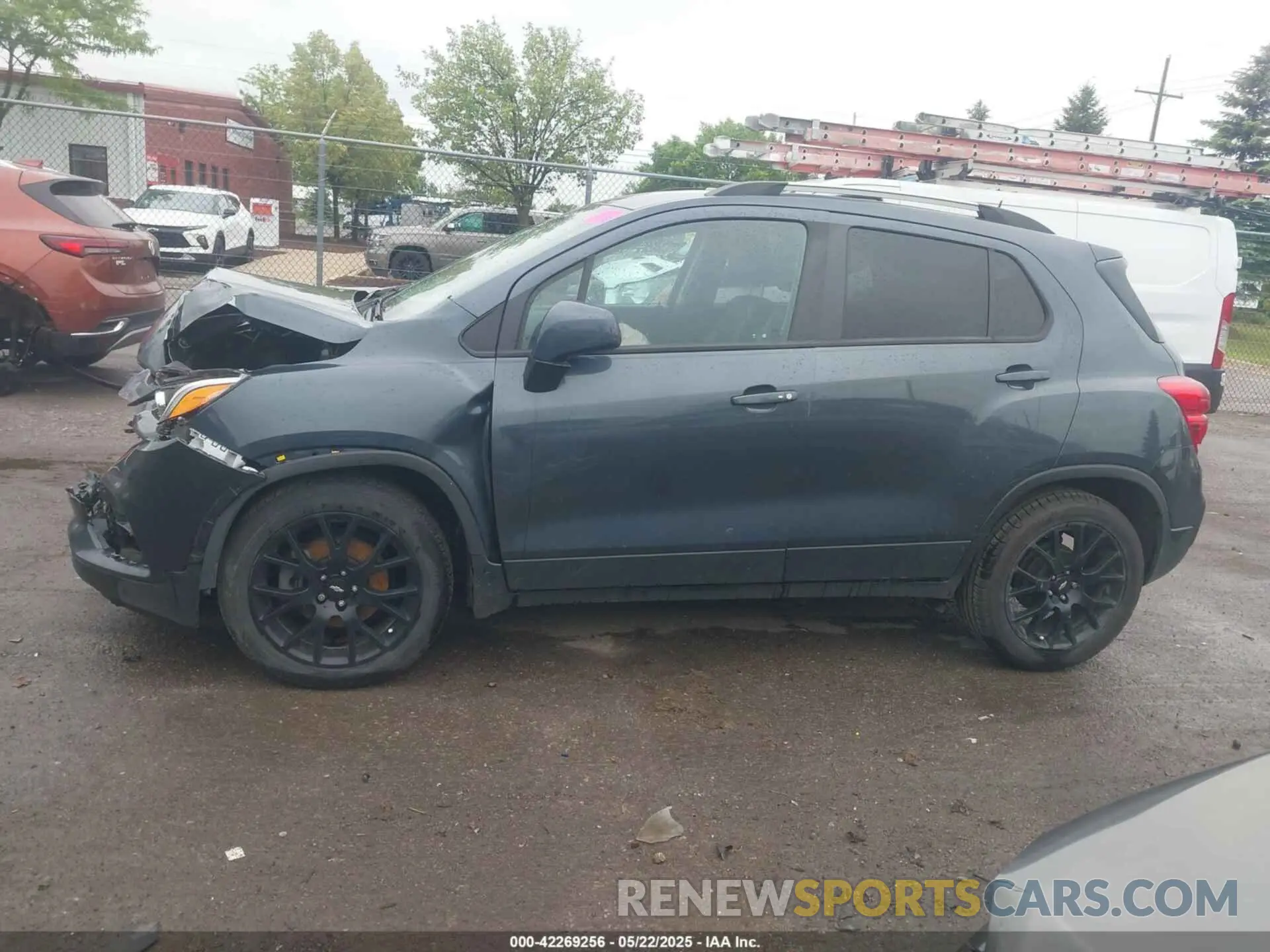 14 Photograph of a damaged car KL7CJLSB3MB331480 CHEVROLET TRAX 2021