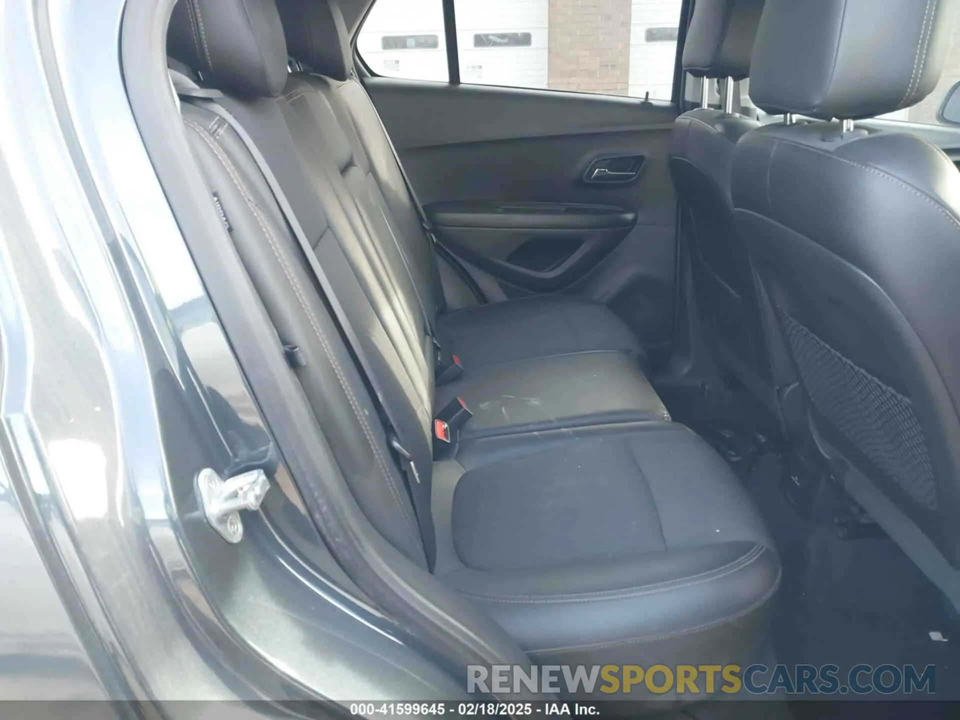 8 Photograph of a damaged car KL7CJLSB3MB356167 CHEVROLET TRAX 2021