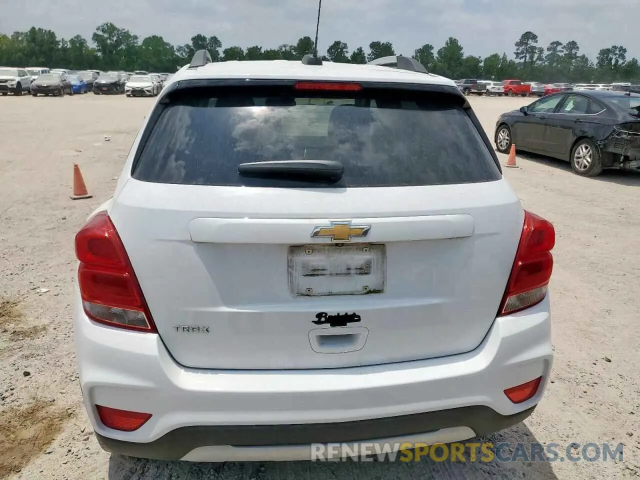 6 Photograph of a damaged car KL7CJLSB4MB304109 CHEVROLET TRAX 2021