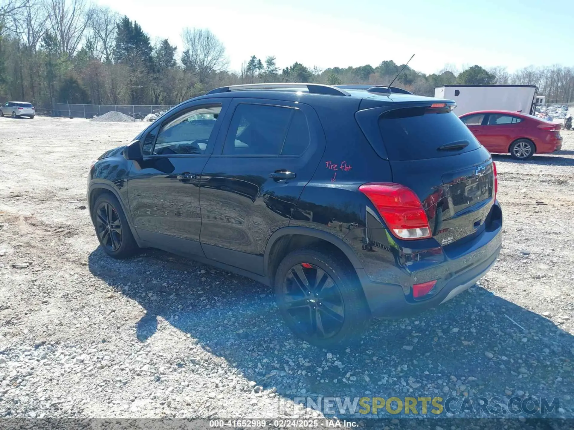 3 Photograph of a damaged car KL7CJLSB4MB318754 CHEVROLET TRAX 2021