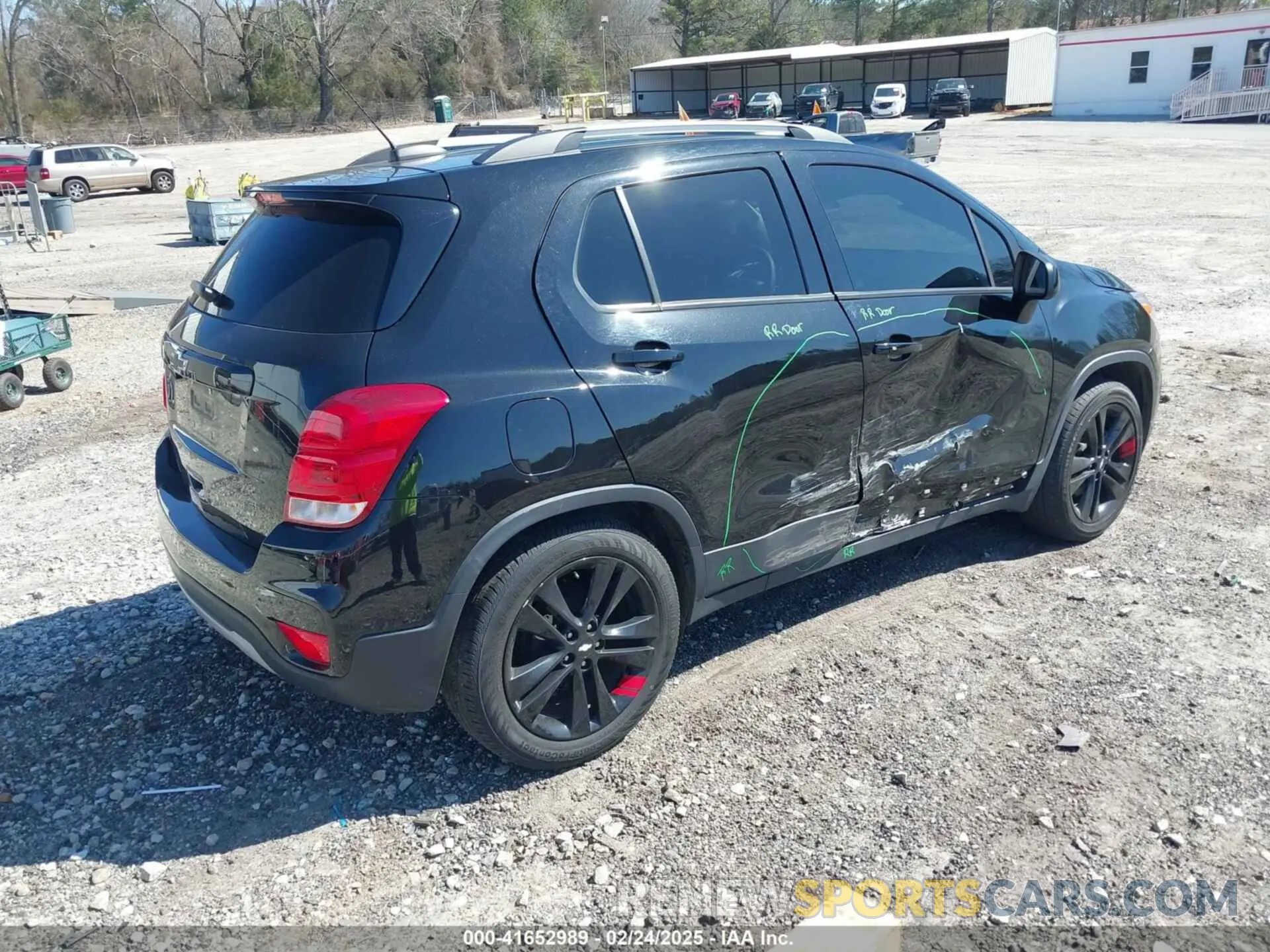 4 Photograph of a damaged car KL7CJLSB4MB318754 CHEVROLET TRAX 2021