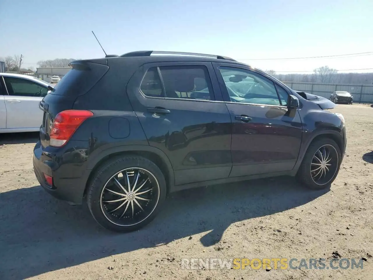 3 Photograph of a damaged car KL7CJLSB5MB318164 CHEVROLET TRAX 2021