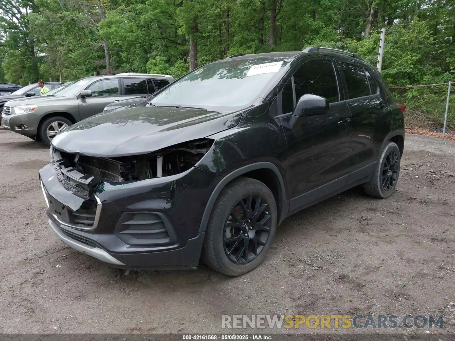 2 Photograph of a damaged car KL7CJLSB5MB322117 CHEVROLET TRAX 2021