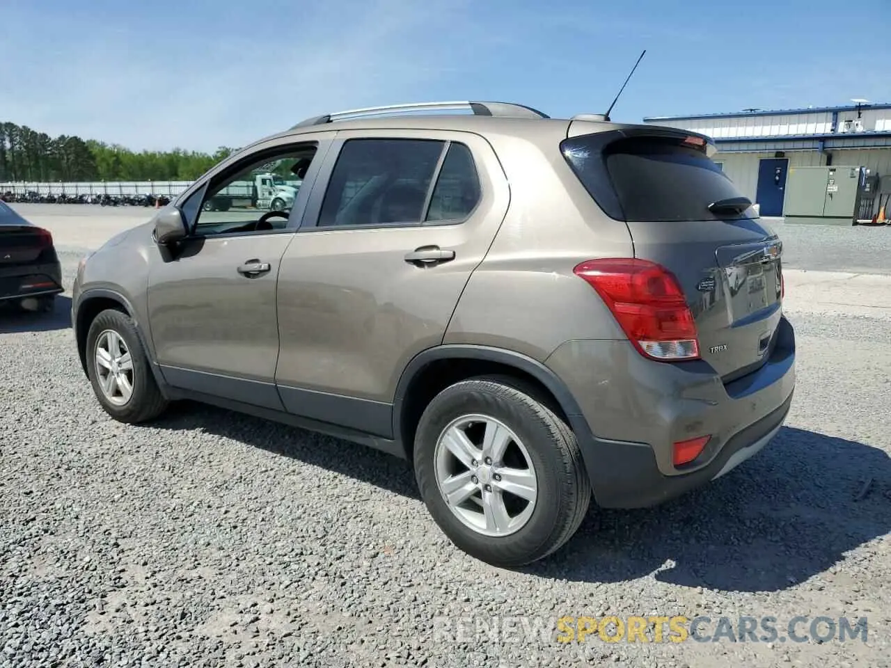 2 Photograph of a damaged car KL7CJLSB6MB310915 CHEVROLET TRAX 2021