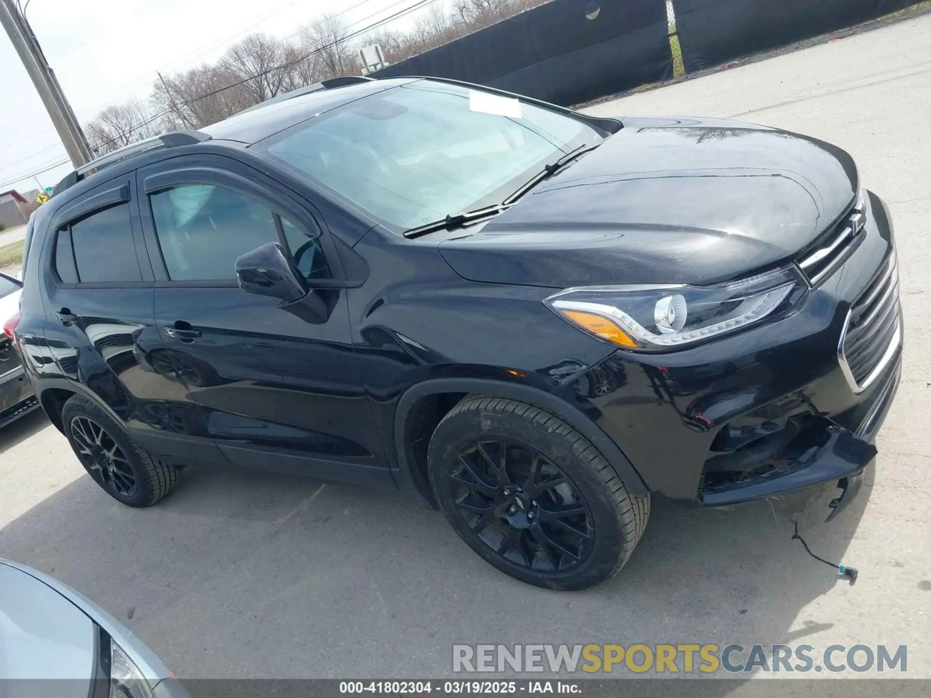 13 Photograph of a damaged car KL7CJLSB6MB321624 CHEVROLET TRAX 2021