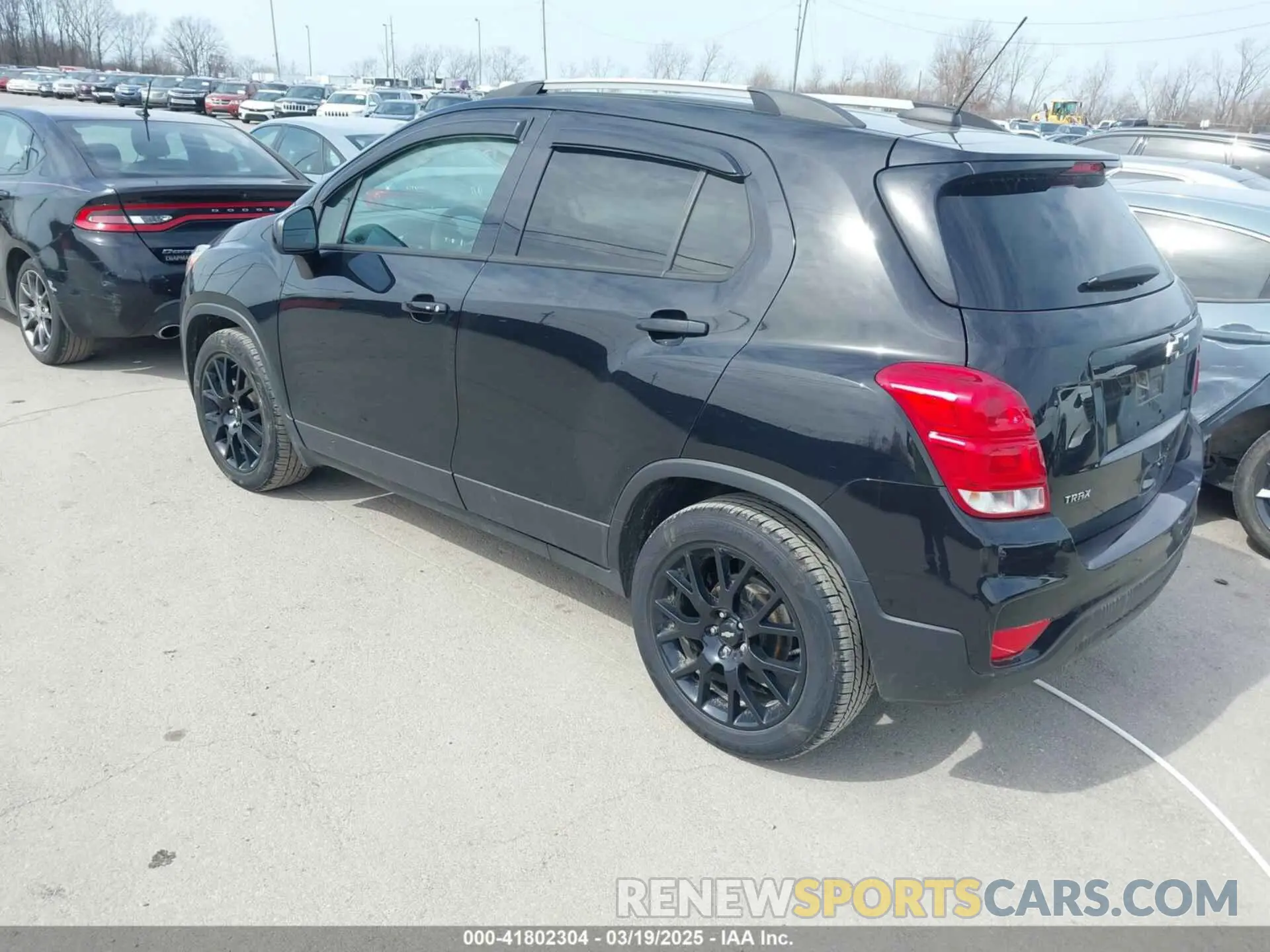 3 Photograph of a damaged car KL7CJLSB6MB321624 CHEVROLET TRAX 2021