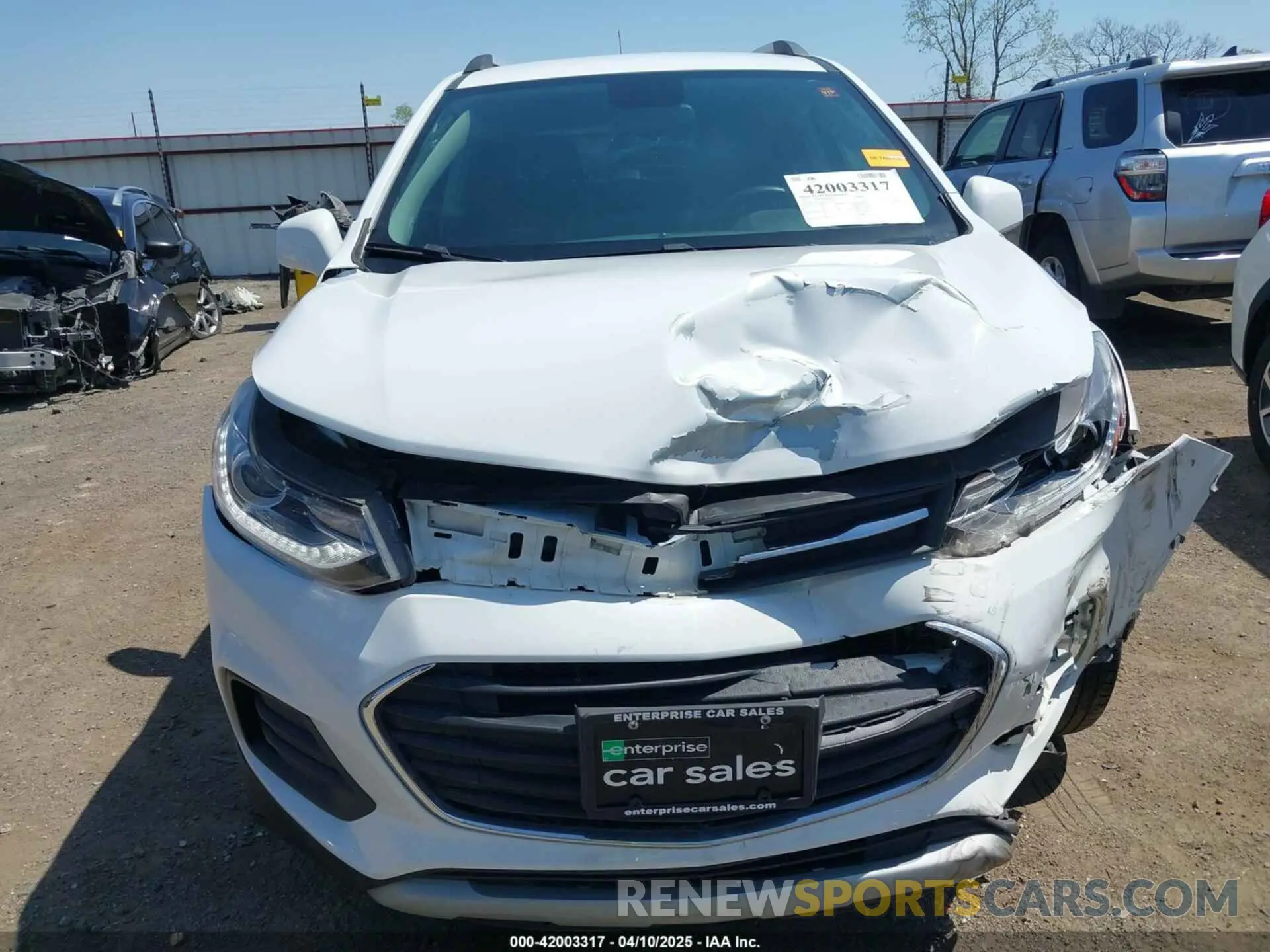 12 Photograph of a damaged car KL7CJLSB6MB323521 CHEVROLET TRAX 2021