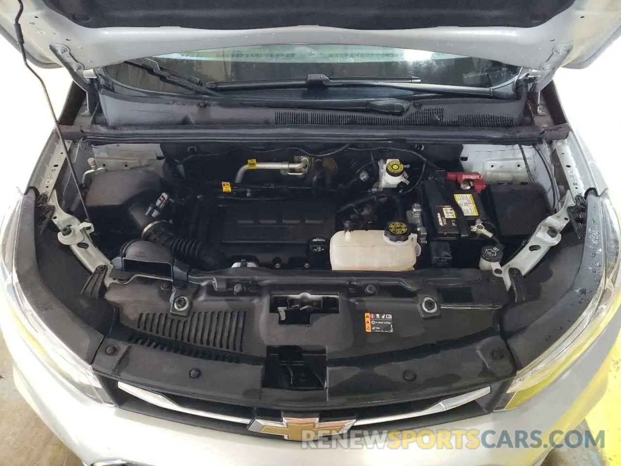 12 Photograph of a damaged car KL7CJLSB7MB305822 CHEVROLET TRAX 2021
