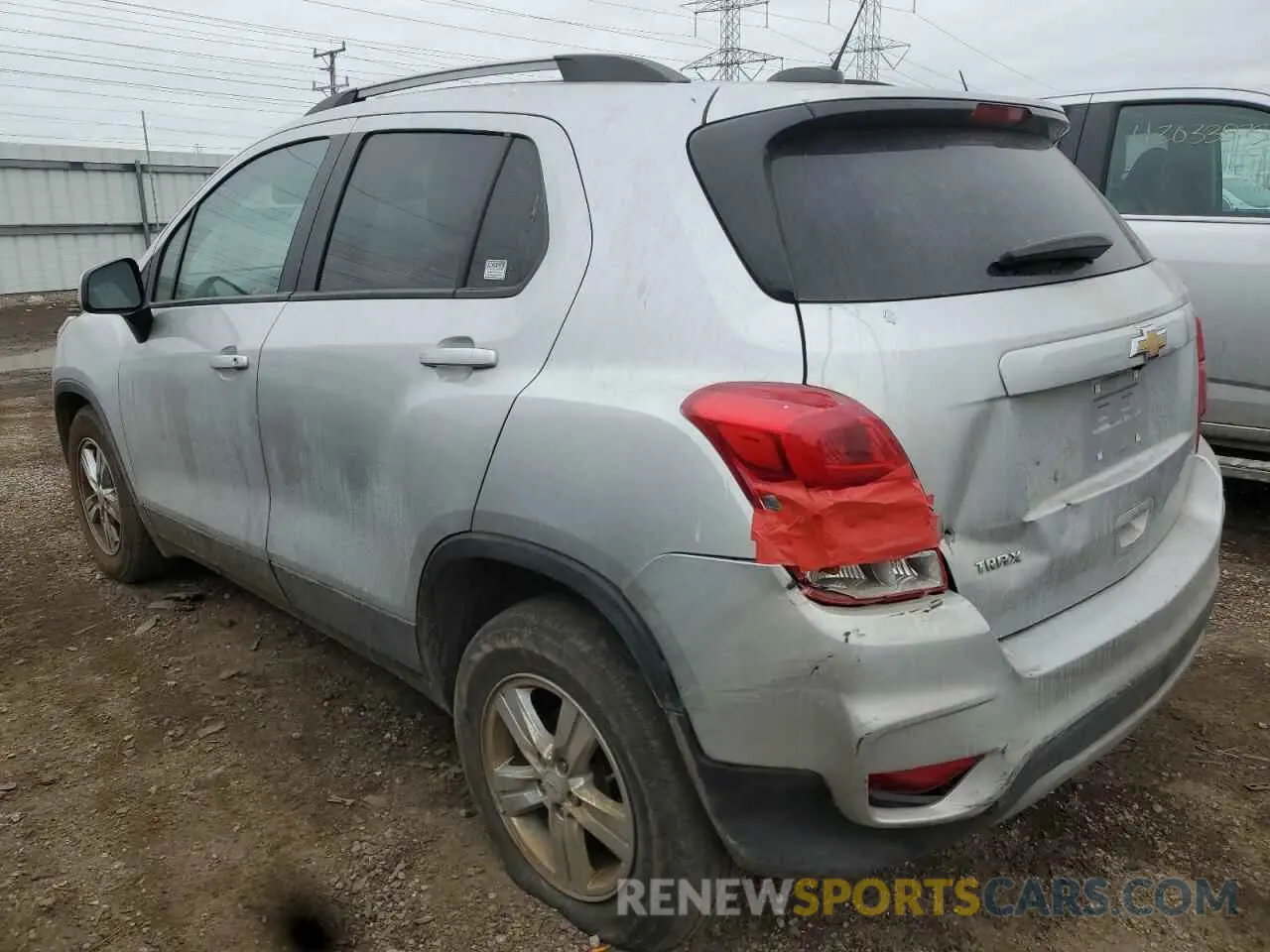 2 Photograph of a damaged car KL7CJLSB7MB328629 CHEVROLET TRAX 2021