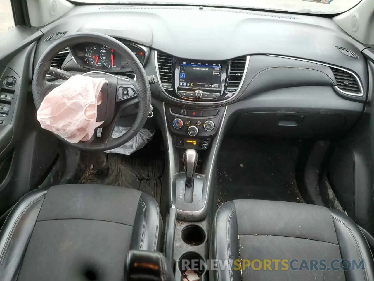 8 Photograph of a damaged car KL7CJLSB7MB328629 CHEVROLET TRAX 2021