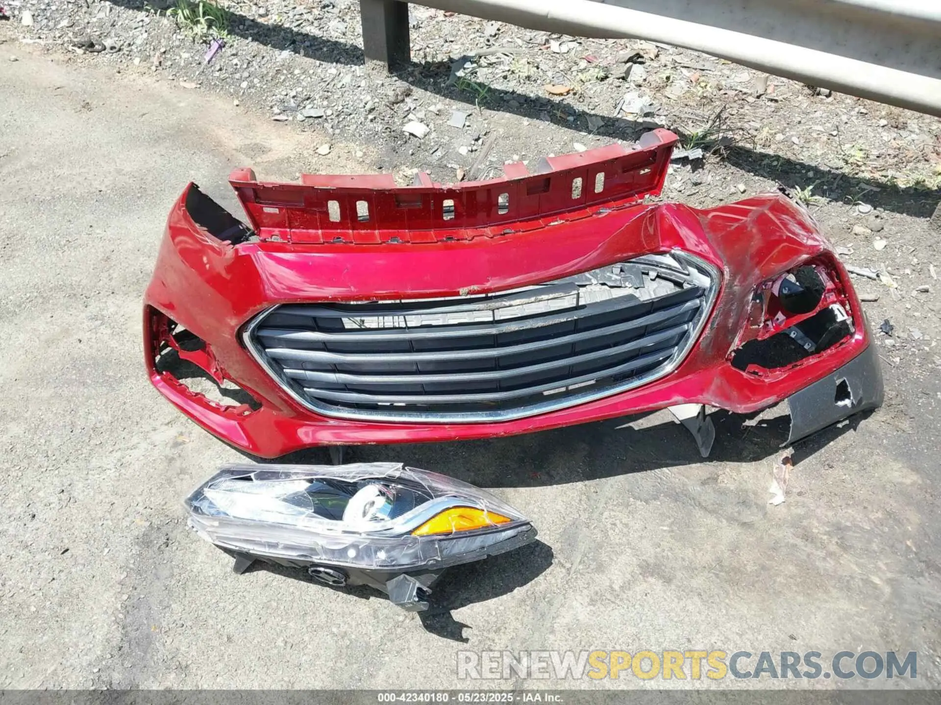 12 Photograph of a damaged car KL7CJLSB9MB329555 CHEVROLET TRAX 2021