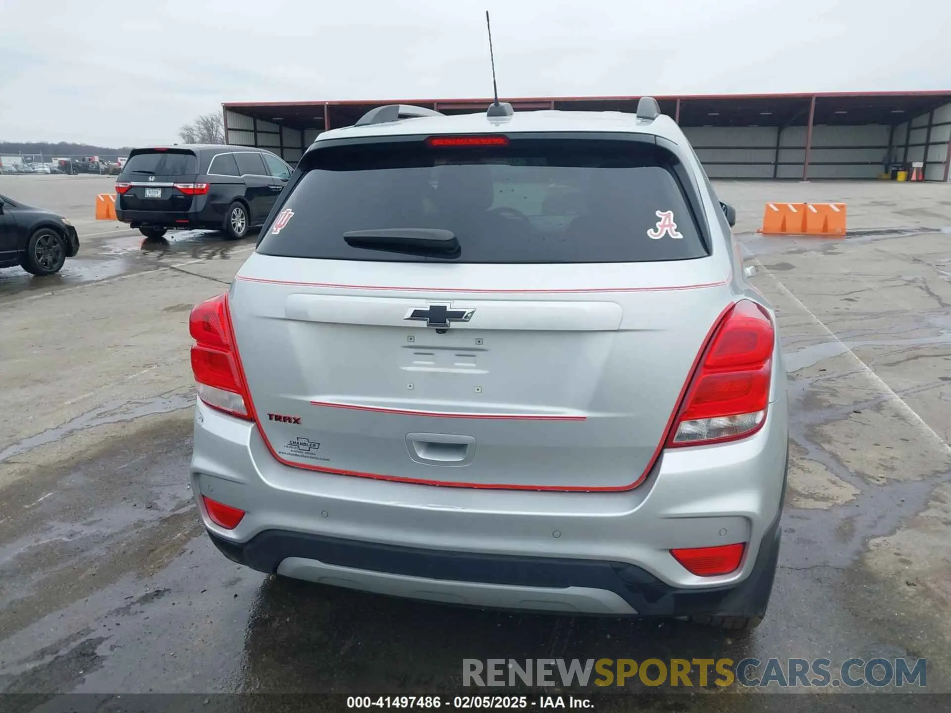 16 Photograph of a damaged car KL7CJLSBXMB310125 CHEVROLET TRAX 2021