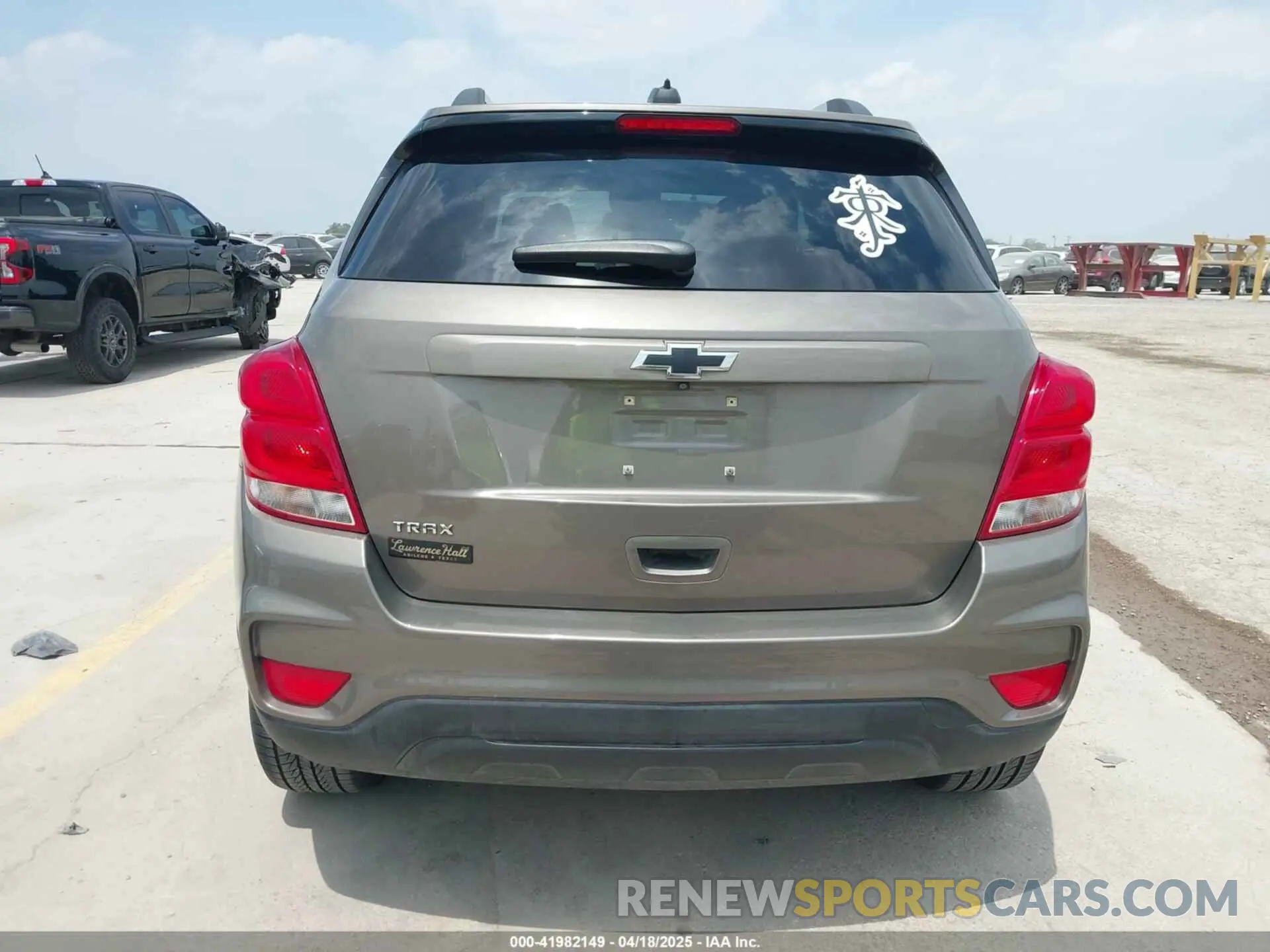 16 Photograph of a damaged car KL7CJLSBXMB359468 CHEVROLET TRAX 2021