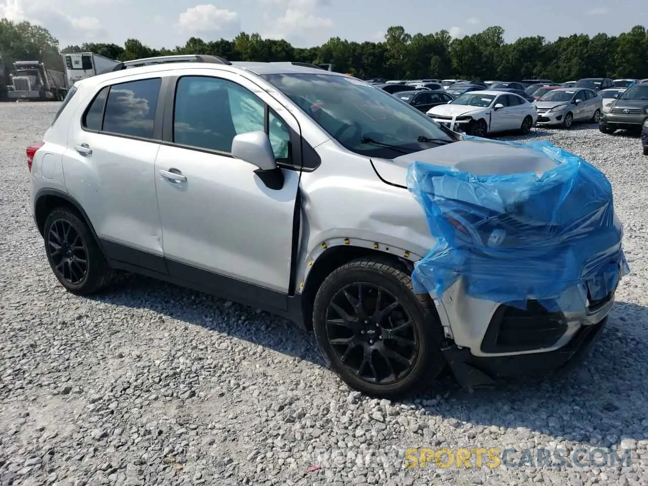 4 Photograph of a damaged car KL7CJLSM0MB367872 CHEVROLET TRAX 2021