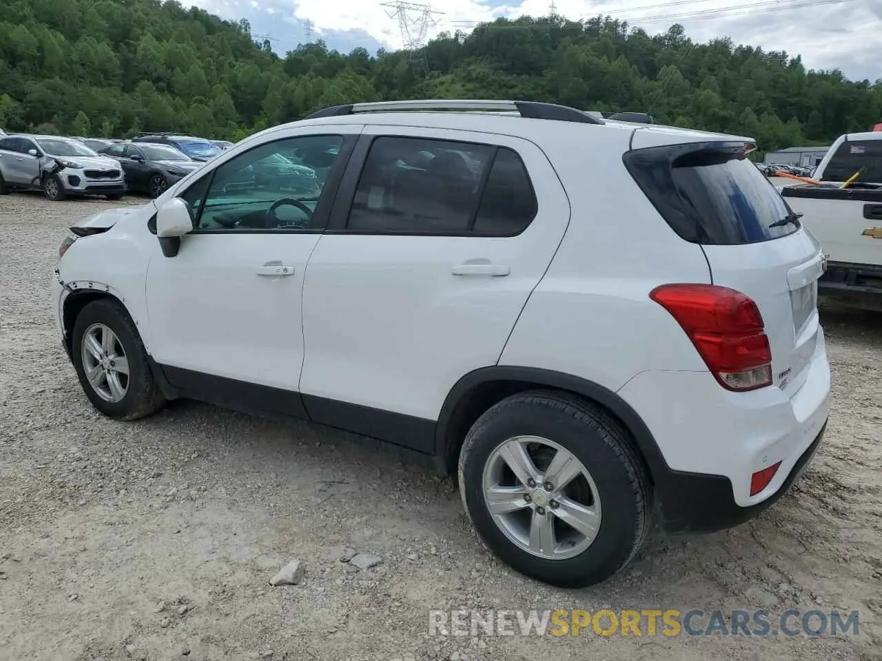 2 Photograph of a damaged car KL7CJLSM4MB374131 CHEVROLET TRAX 2021