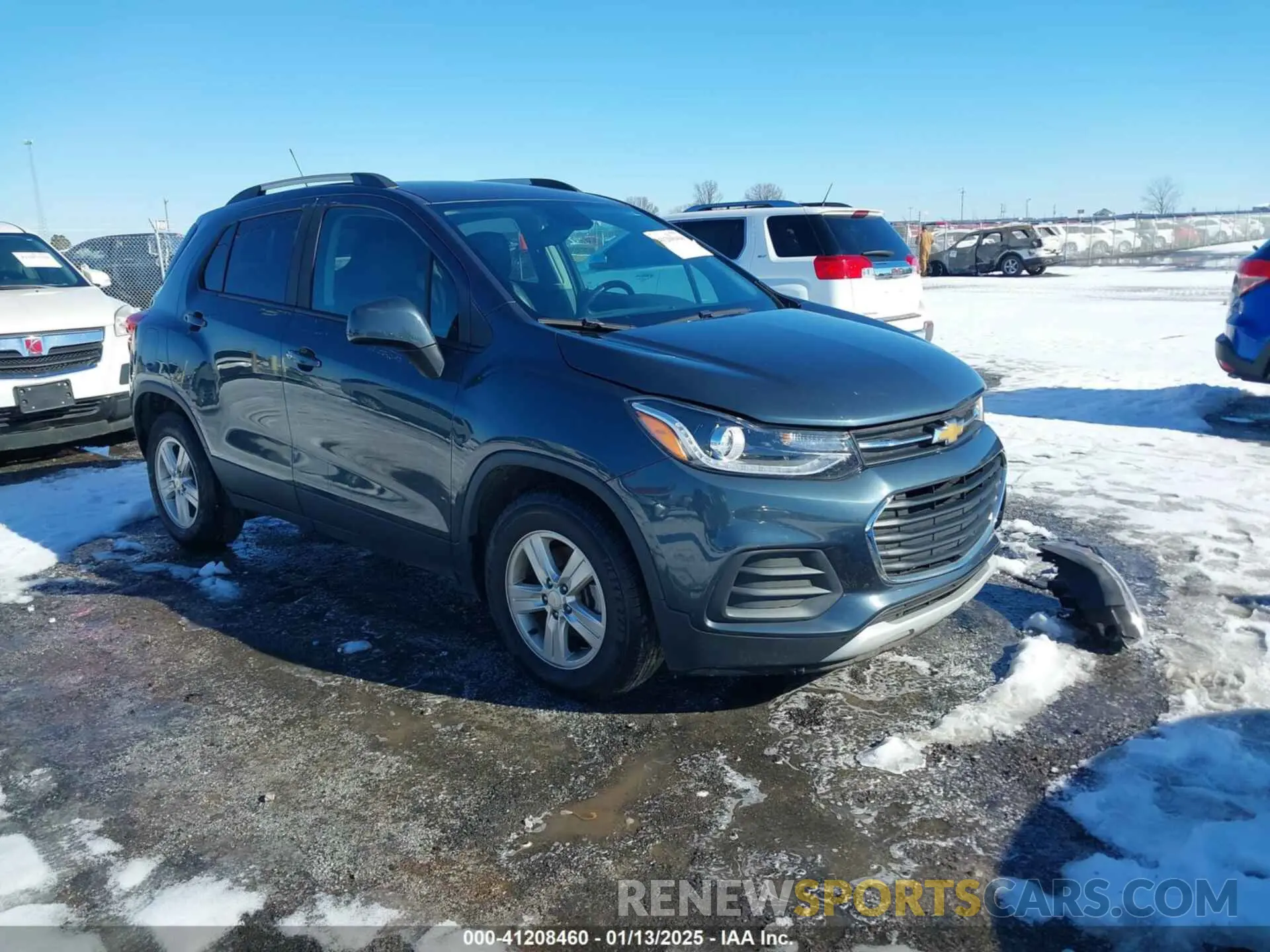 1 Photograph of a damaged car KL7CJLSM4MB374517 CHEVROLET TRAX 2021