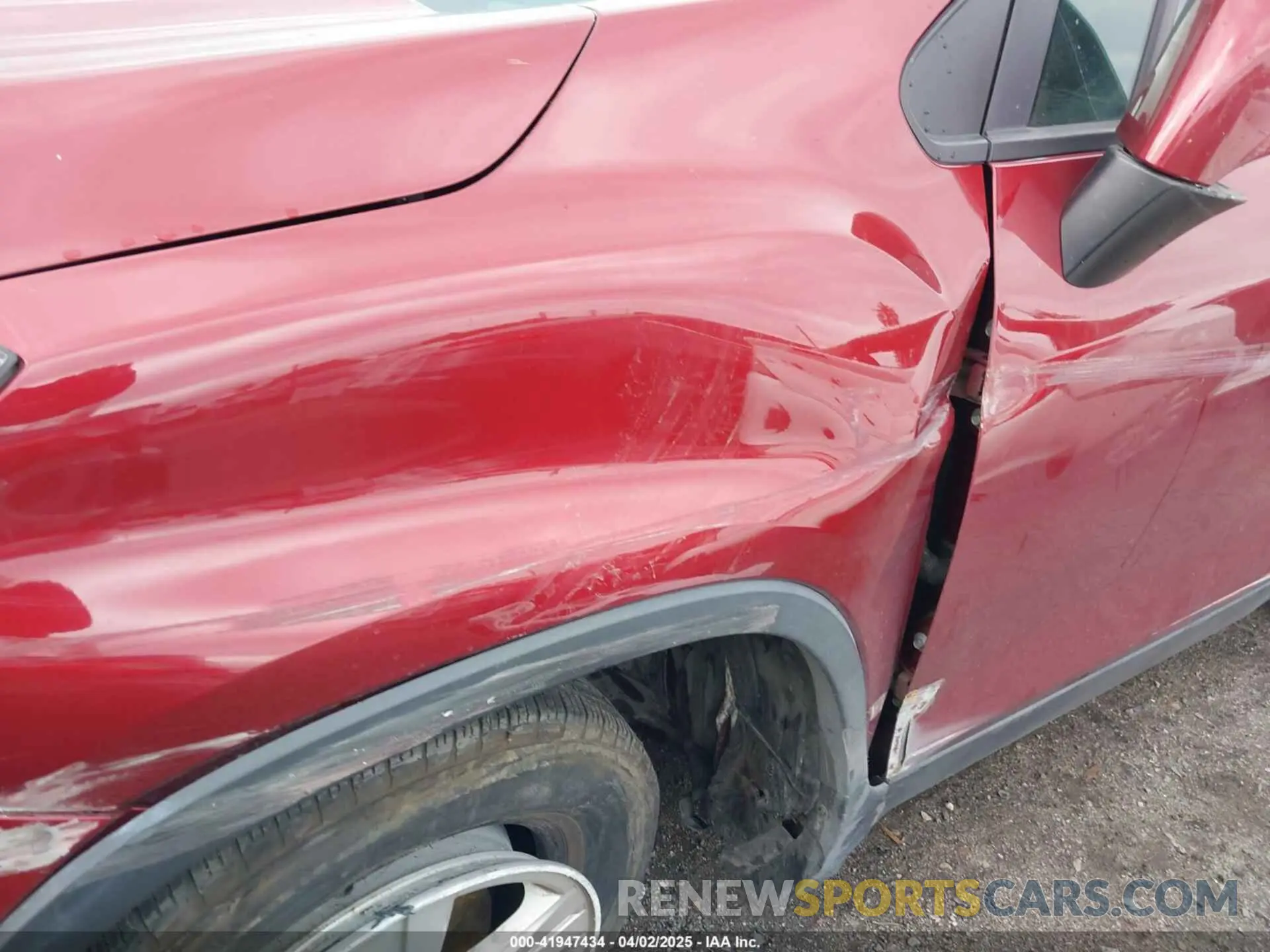 21 Photograph of a damaged car KL7CJLSM5MB374686 CHEVROLET TRAX 2021