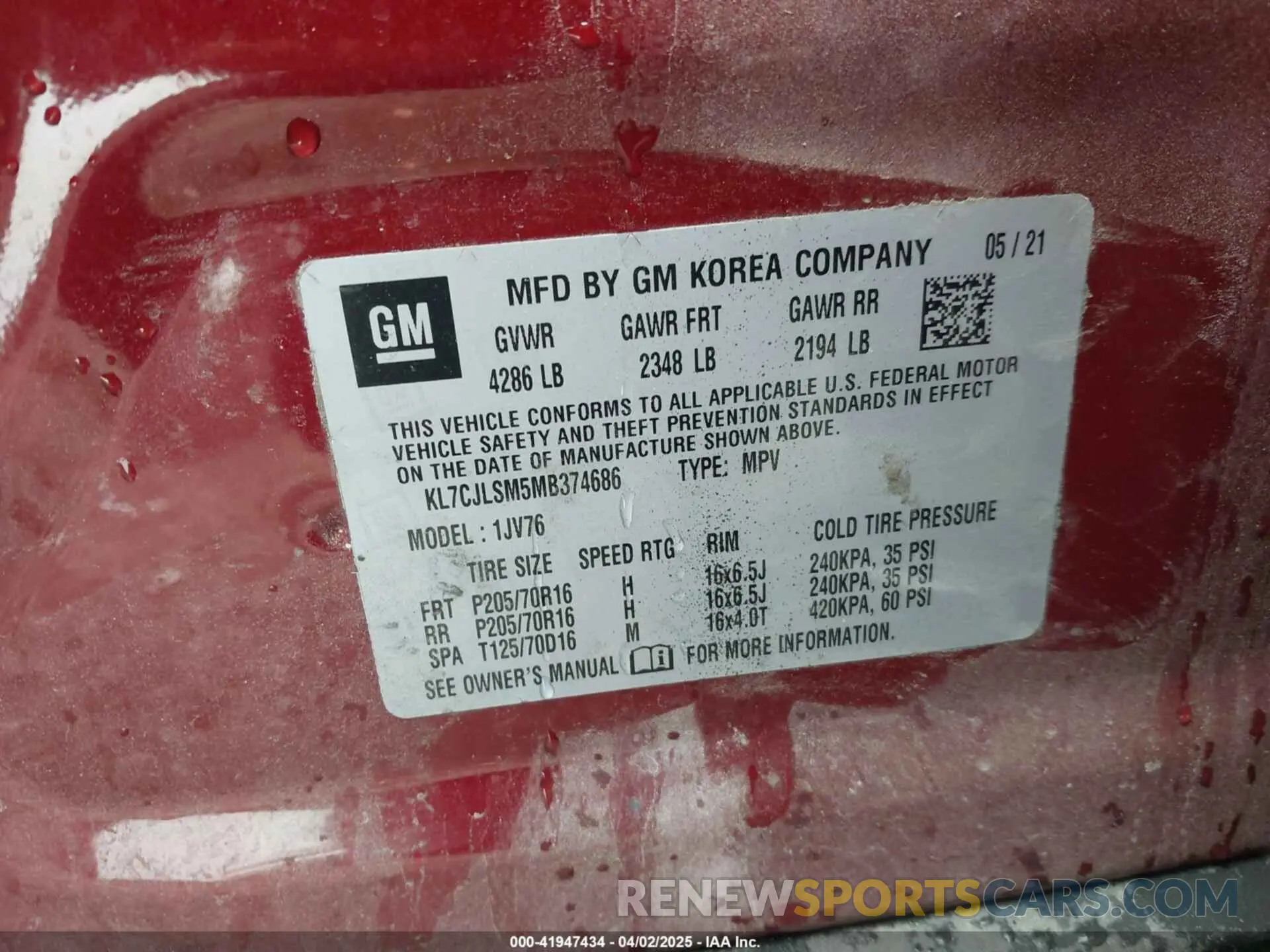 9 Photograph of a damaged car KL7CJLSM5MB374686 CHEVROLET TRAX 2021