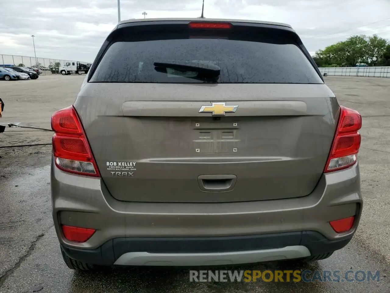 6 Photograph of a damaged car KL7CJLSM6MB372655 CHEVROLET TRAX 2021