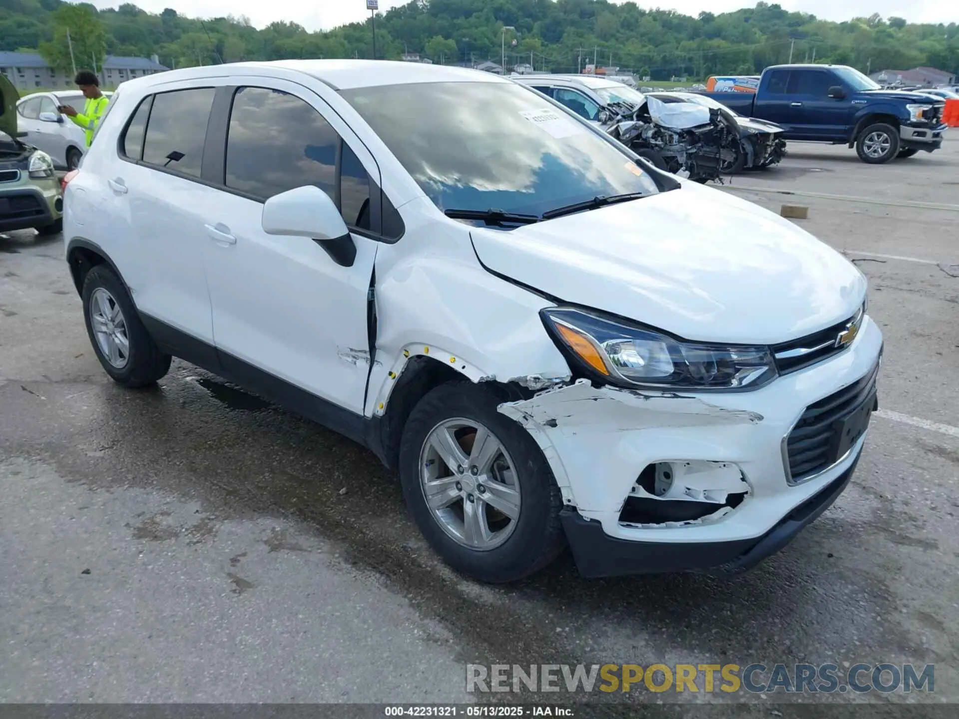 1 Photograph of a damaged car KL7CJNSB1MB301244 CHEVROLET TRAX 2021